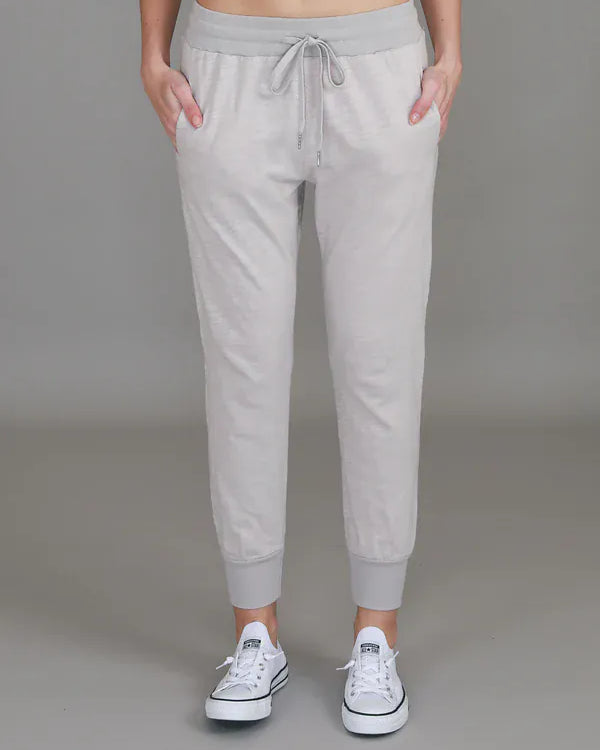 3rd Story 3rd Story Amber Joggers 1319 3rd Story Amber Joggers Splash Swimwear Joggers S / Angora