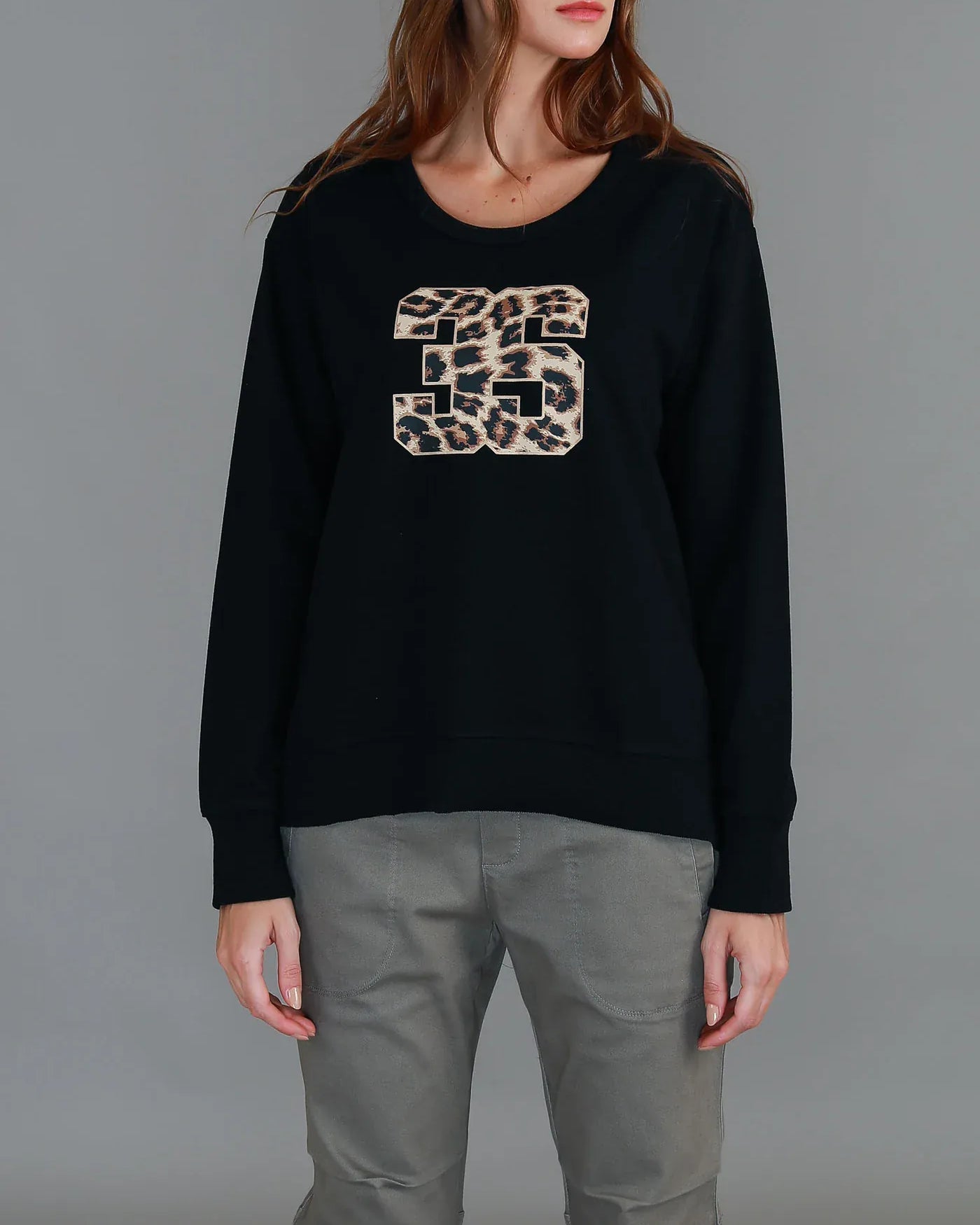 3rd Story 3rd Story Carina 3S Leopard Logo Sweatshirt 1610-2107 3rd Story Carina 3S Leopard Logo Sweatshirt Splash Swimwear Clothing Top Black / S