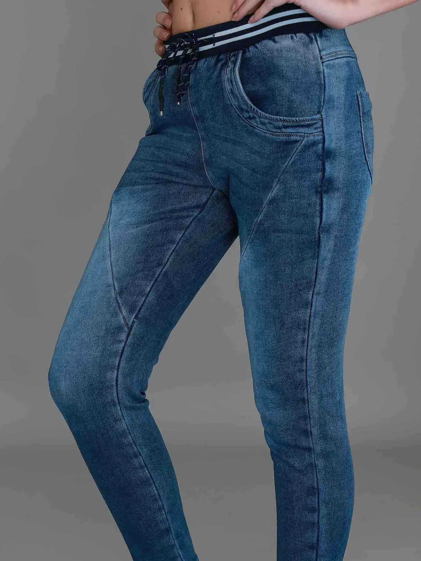 3rd Story 3rd Story Mia Joggers Jeans 2312 3rd Story Mia Joggers Jeans Splash Swimwear Joggers Small / Denim Blue