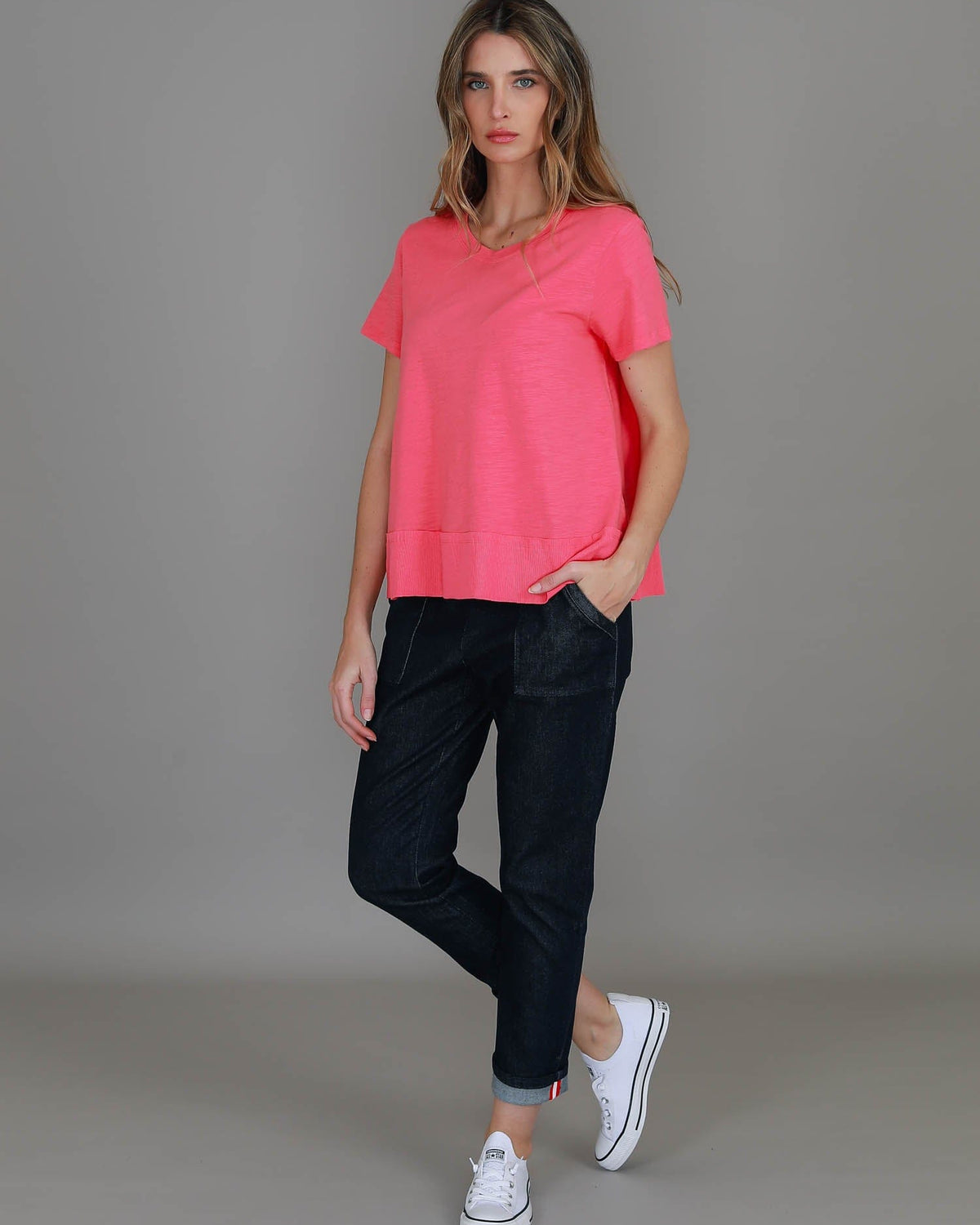 3rd Story 3rd Story Shanti T-Shirt - Bubblegum 3rd Story Shanti T-Shirt - Bubblegum Splash Swimwear T-shirt