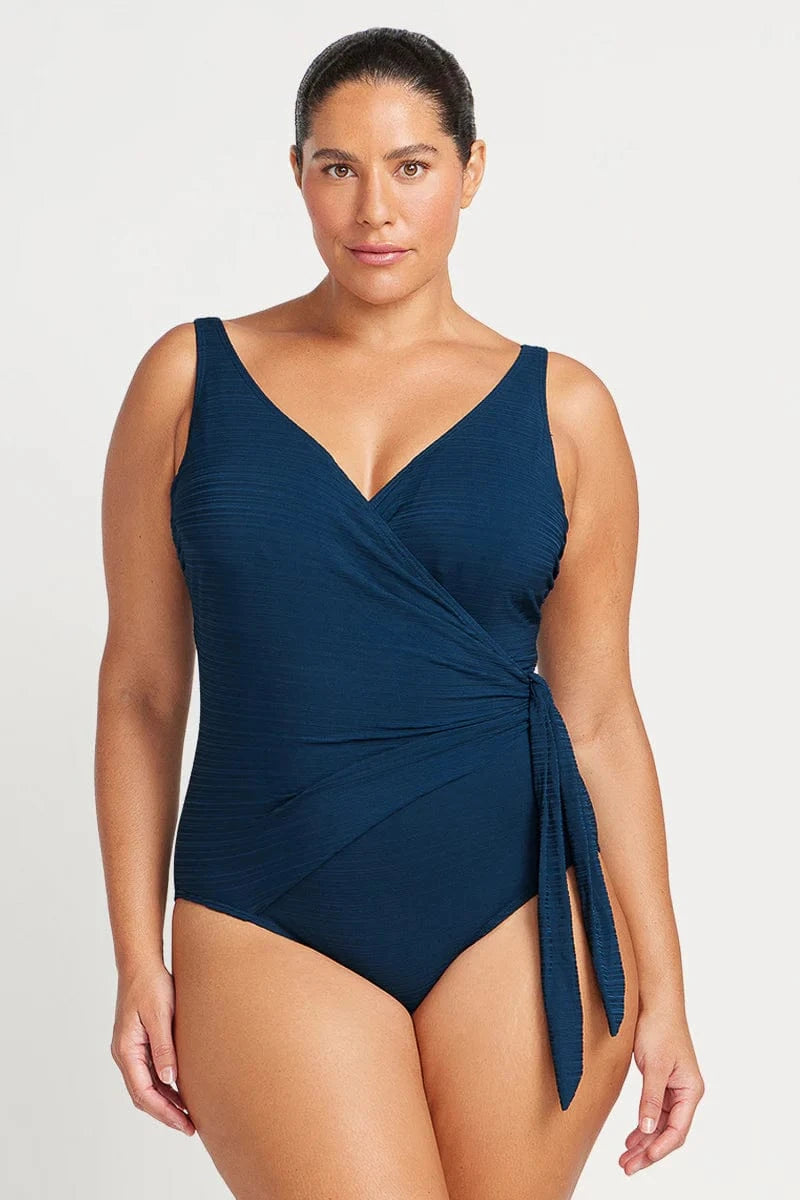 Artesands Artesand Aria Hayes D/DD Underwire One Piece - Navy Artesand Aria Hayes D/DD Underwire One Piece - Navy Splash Swimwear Bikini Bottoms