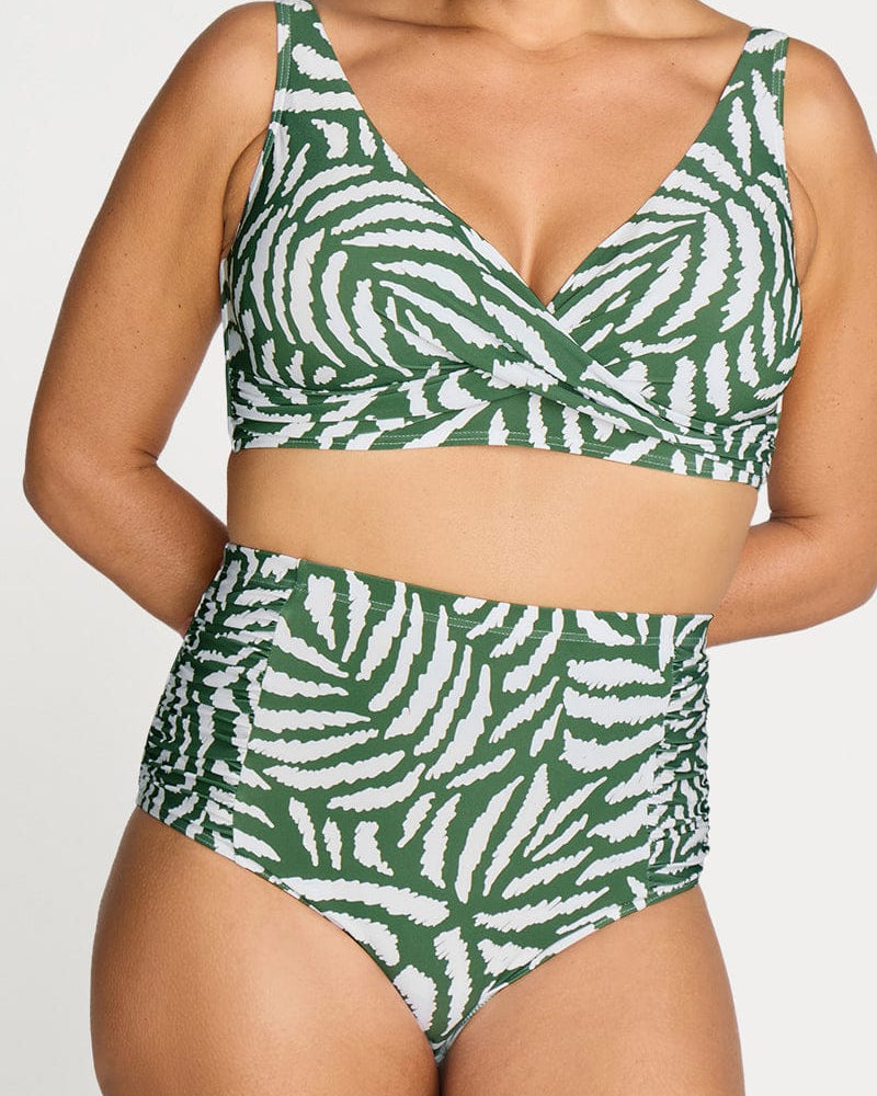 Artesands Artesands Alabastron Delacroix Cross Over Bikini Top - Olive Artesands Alabastron Delacroix Cross Over Bikini Top Olive Splash Swimwear Bikini Tops