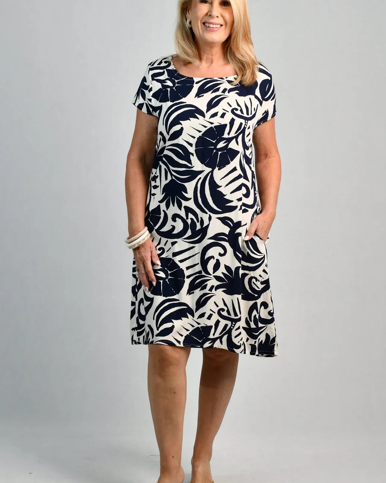 Bodacious Bodacious Sussan Shift Dress - Nautilus Navy Bodacious Sussan Shift Dress - Nautilus Navy Splash Swimwear Dresses