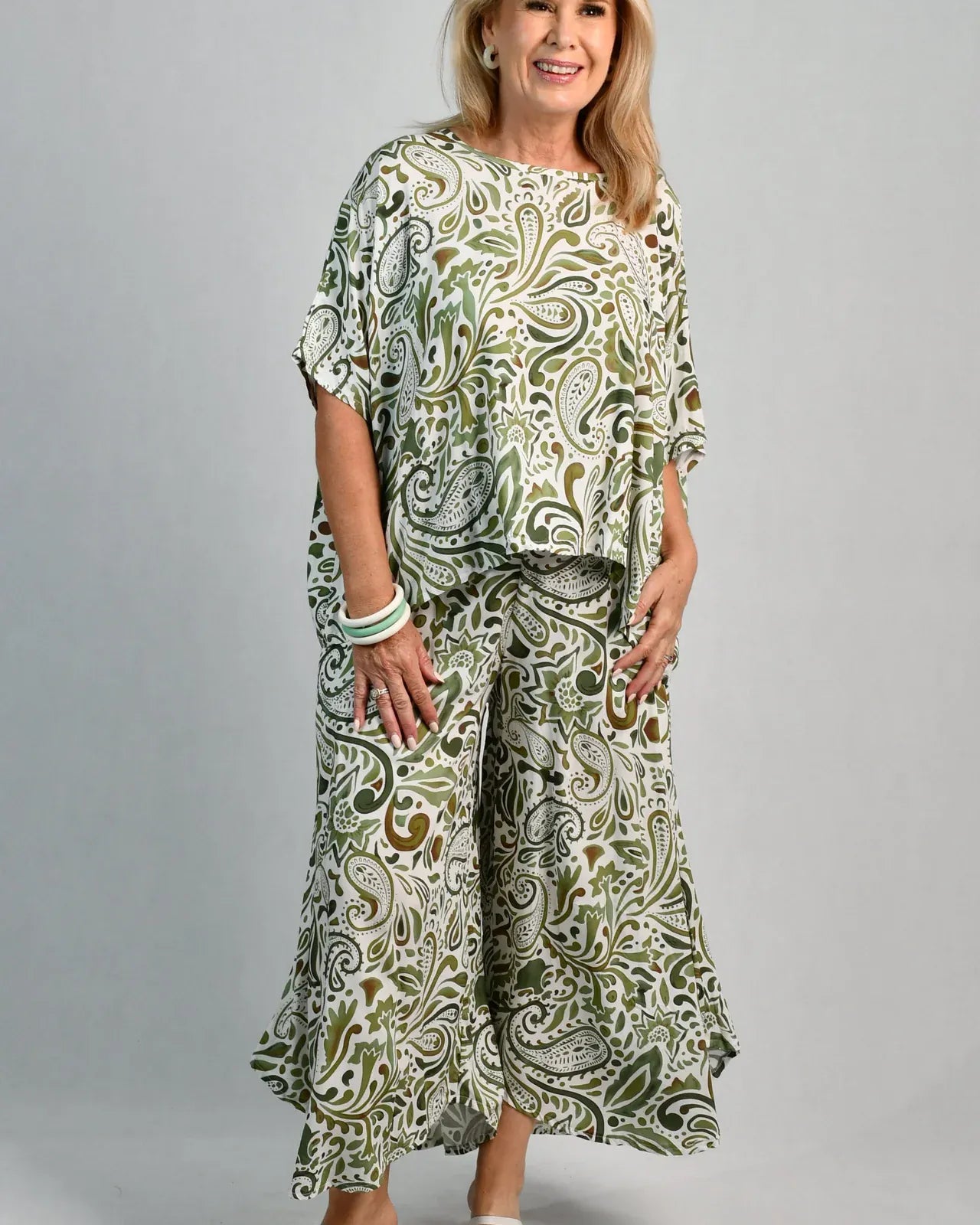 Bodacious Bodacious Sydney Wide Leg Pant - Paisley Green Bodacious Sydney Wide Leg Pant - Paisley Green Splash Swimwear Pants