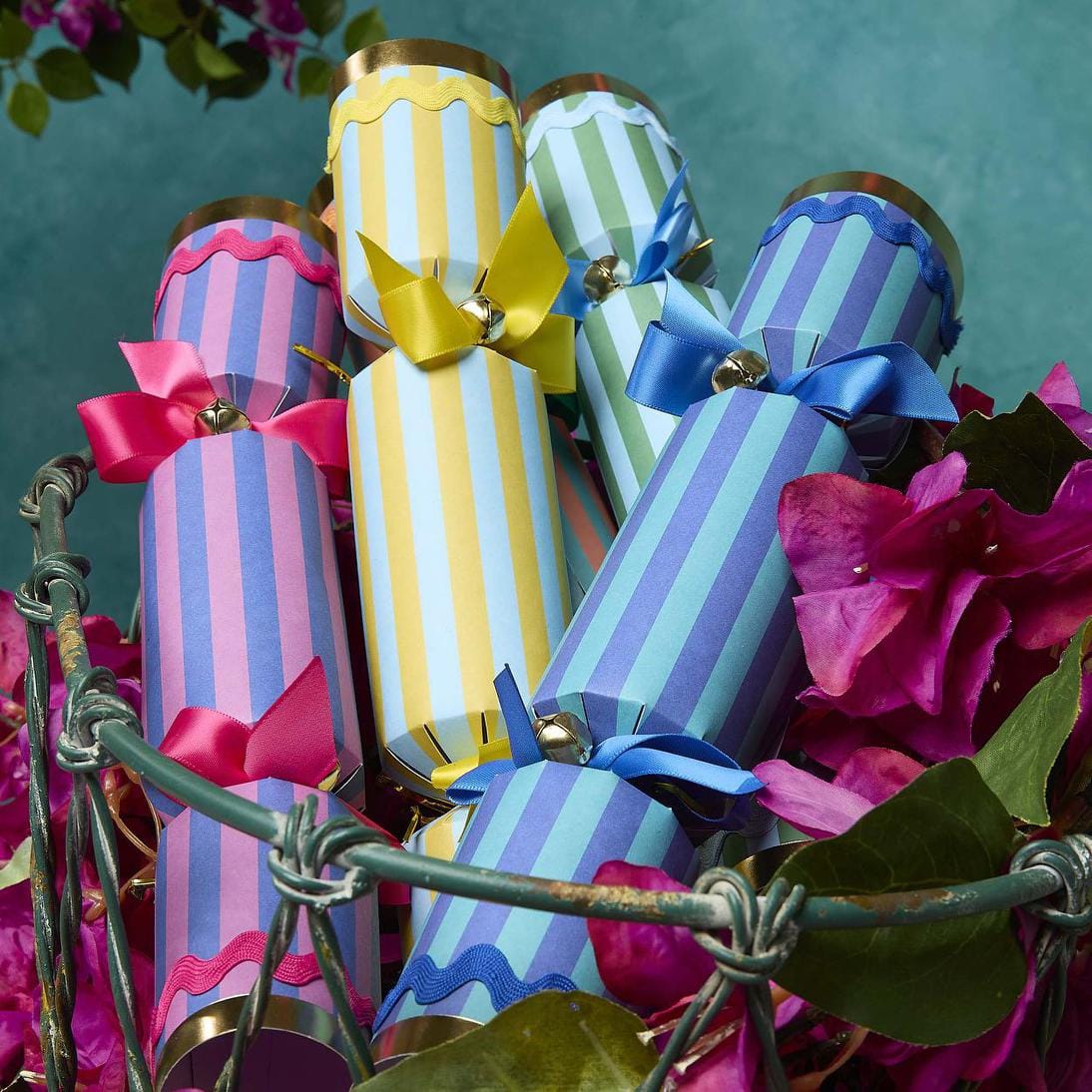 Florabelle Living La Dolce Vita Crackers Mixed Stripes X250004 La Dolce Vita Crackers Mixed Stripes Splash Swimwear Christmas Decoration 9339483262867