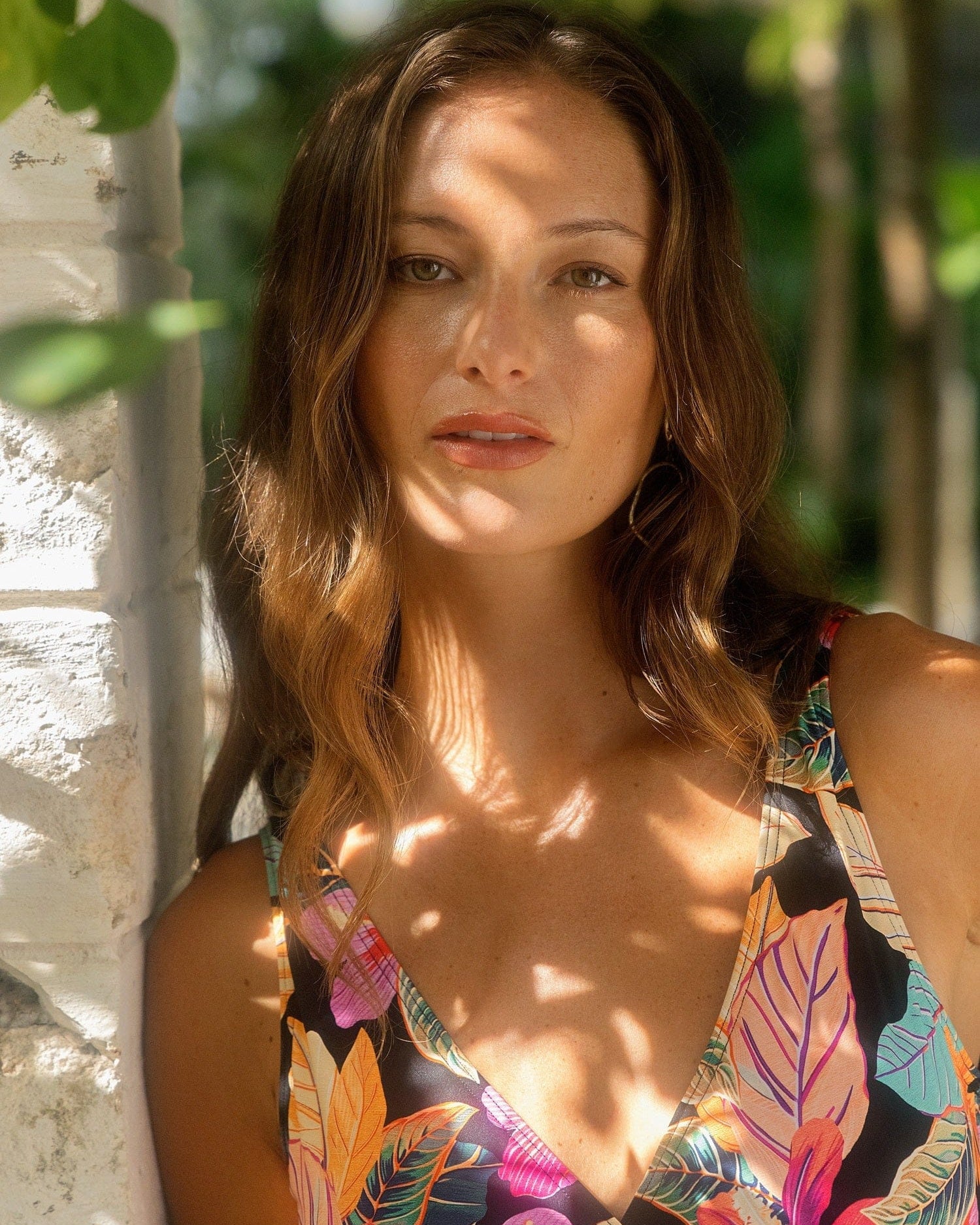 Jantzen Jantzen Phuket Gathered Surplice One Piece Jantzen Phuket Gathered Surplice One Piece Splash Swimwear