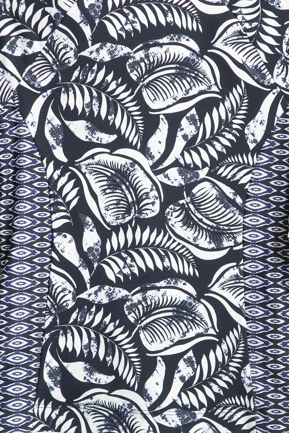 Jantzen Jantzen Waterloo Gathered Surplice One Piece -Navy Janzen Jantzen Eden East Gathered Surplice One Piece Splash Swimwear One Pieces