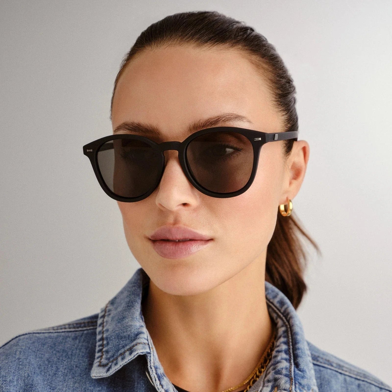 Le Specs Bandwagon Sunnies - Black Rubber LSP1502053 Le Specs Bandwagon Sunnies - Black Tort Splash Swimwear Sunnies 9324976188946