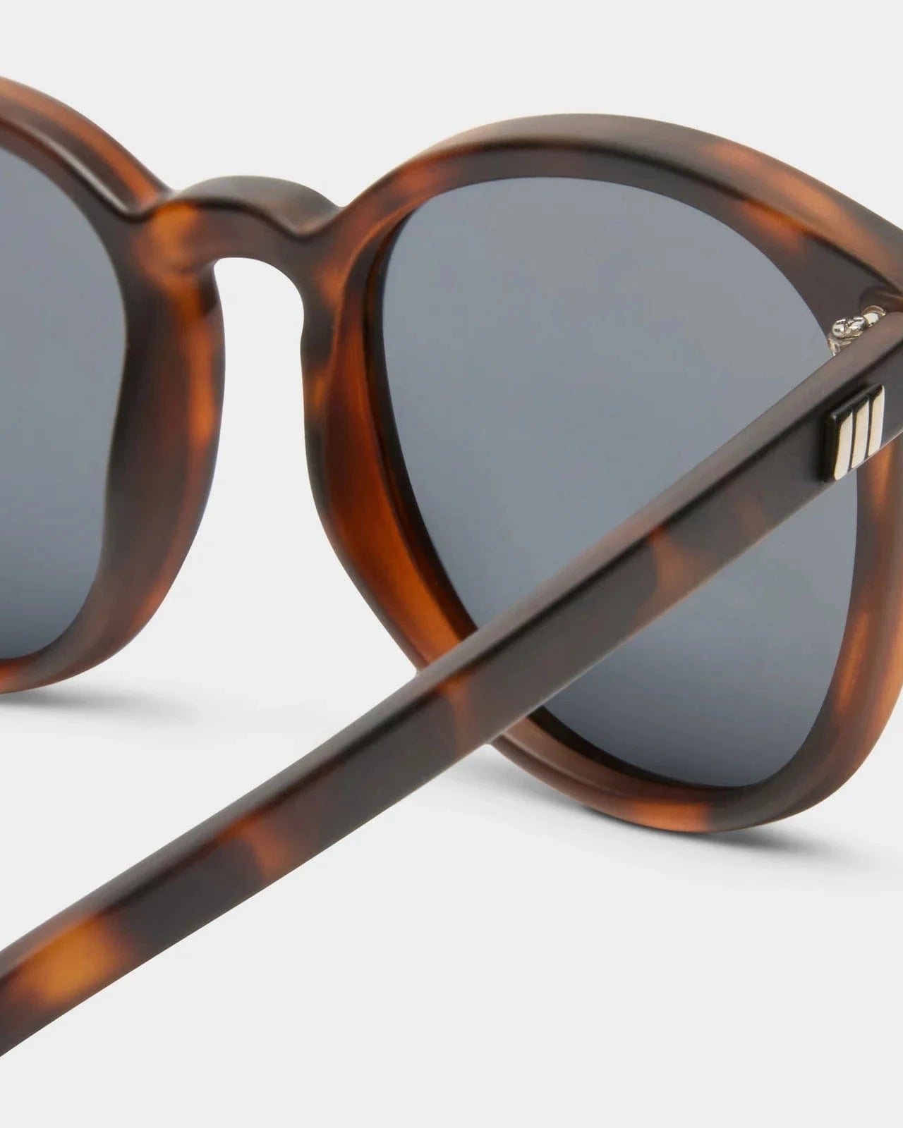 Le Specs Bandwagon Sunnies - Matte Tort LSP1502122 Le Specs Bandwagon Sunnies - Matte Tort Splash Swimwear Sunnies 9324976200396