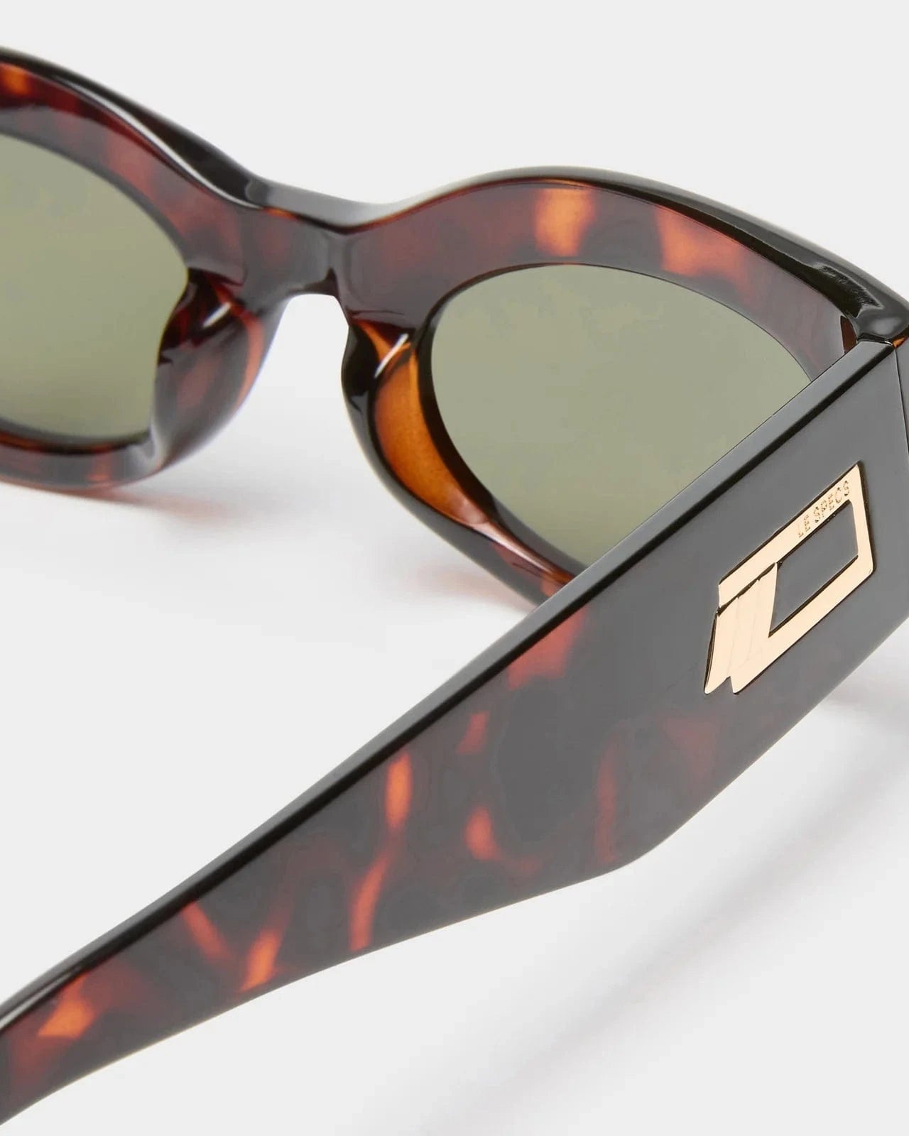 Le Specs Body Bumpin Sunnies - Tort LSP2452454 Body Bumpin Sunnies - Tort Splash Swimwear Sunnies 9324976422880