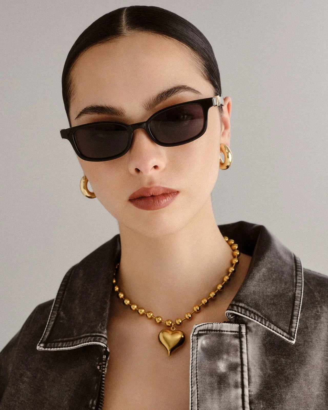 Le Specs Confidential Sunnies - Black LSP2552153 Le Specs Lunita Sunnies - Tort Smokey Brown Splash Swimwear Sunnies 9324976426222