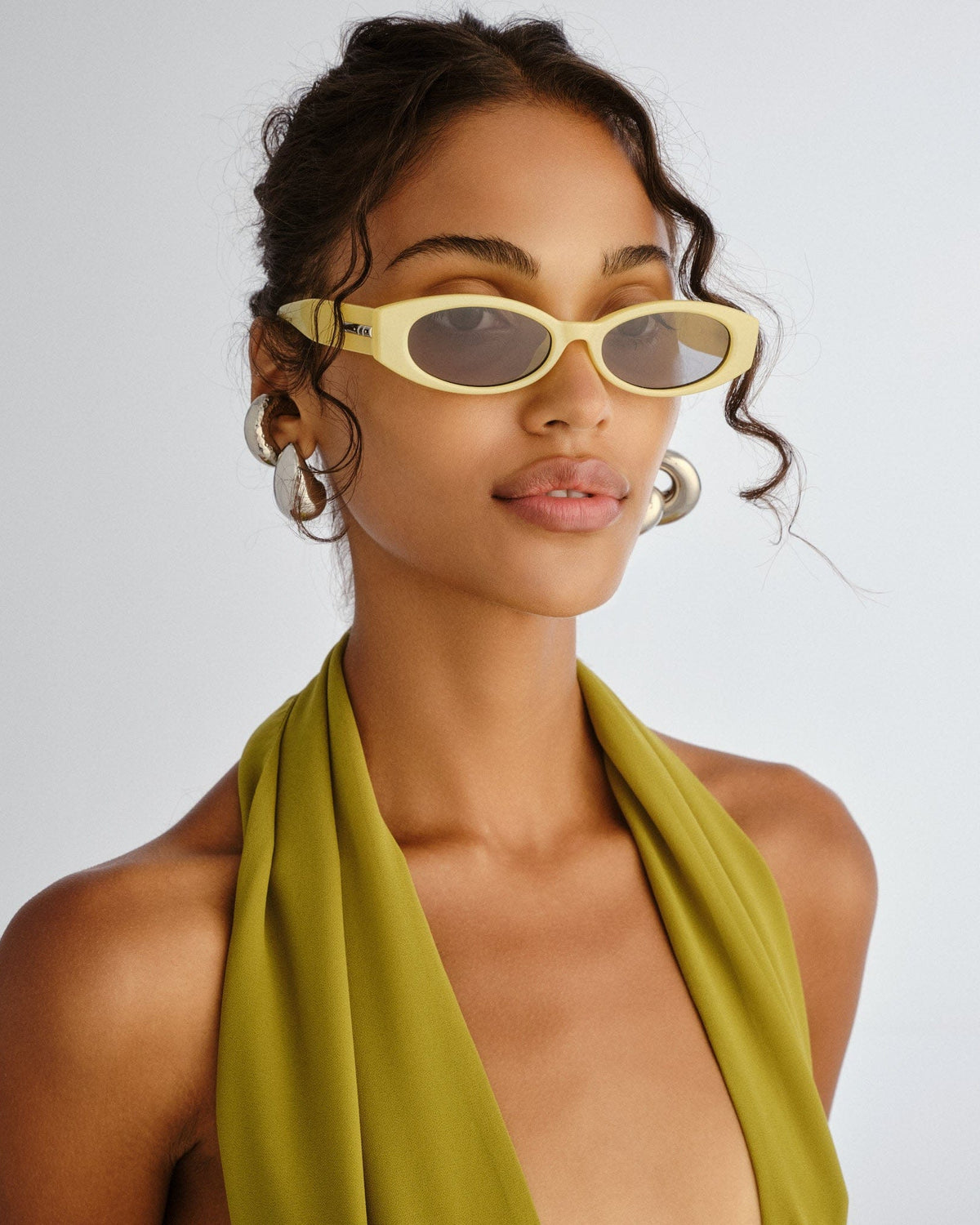 Le Specs Le Specs Belladonna Sunnies - Acid Yellow Pearl LSP2627973 Le Specs Belladonna Sunnies - Acid Yellow Pearl Splash Swimwear Sunnies 9324976449160
