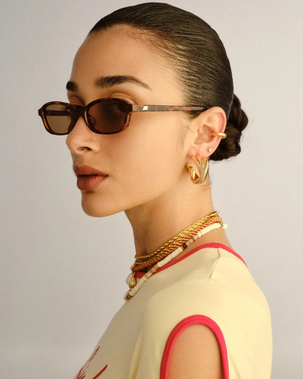 Le Specs Le Specs Honey Pot Sunnies - Tort LSP2552393 Le Specs Honey Pot Sunnies Splash Swimwear Sunnies 9324976447050