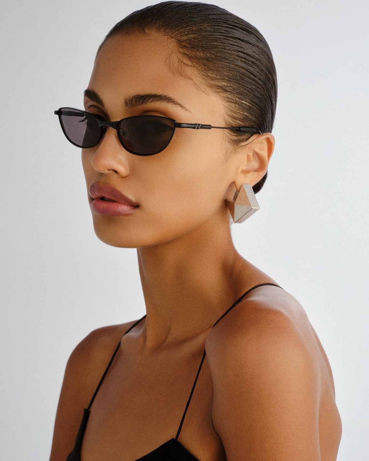 Le Specs Le Specs Thorned Sunnies - Black LSU2627951 Le Specs Thorned Sunnies - Black Splash Swimwear Sunnies 9324976449238