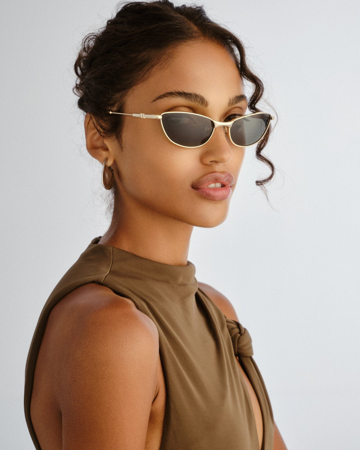 Le Specs Le Specs Thorned Sunnies - Gold LSU2627952 Le Specs Thorned Sunnies - Gold Splash Swimwear Sunnies 9324976449245