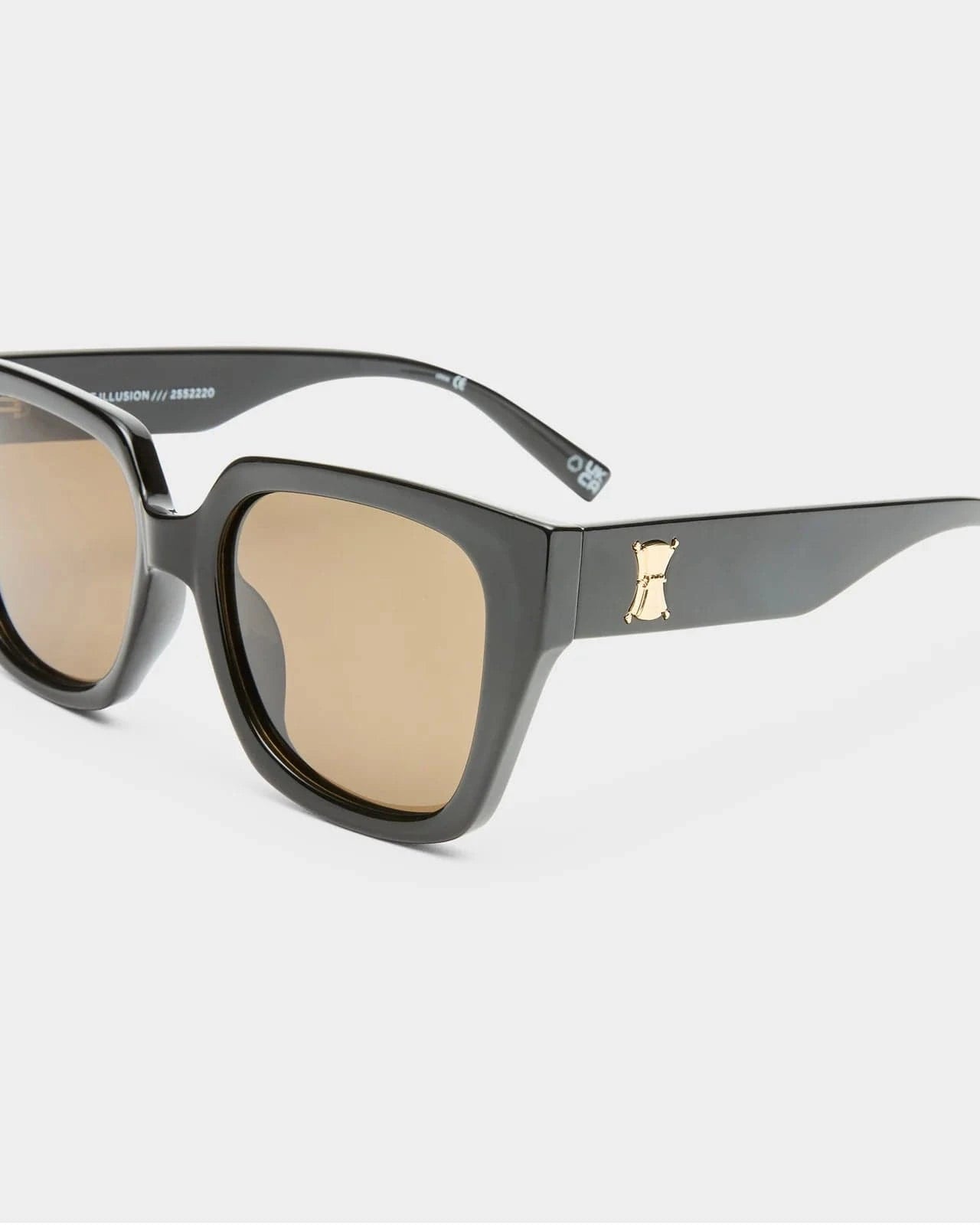 Le Specs The Illusion Sunnies- Black LSP2552220 Le Specs Lunita Sunnies - Tort Smokey Brown Splash Swimwear Sunnies 9324976430779