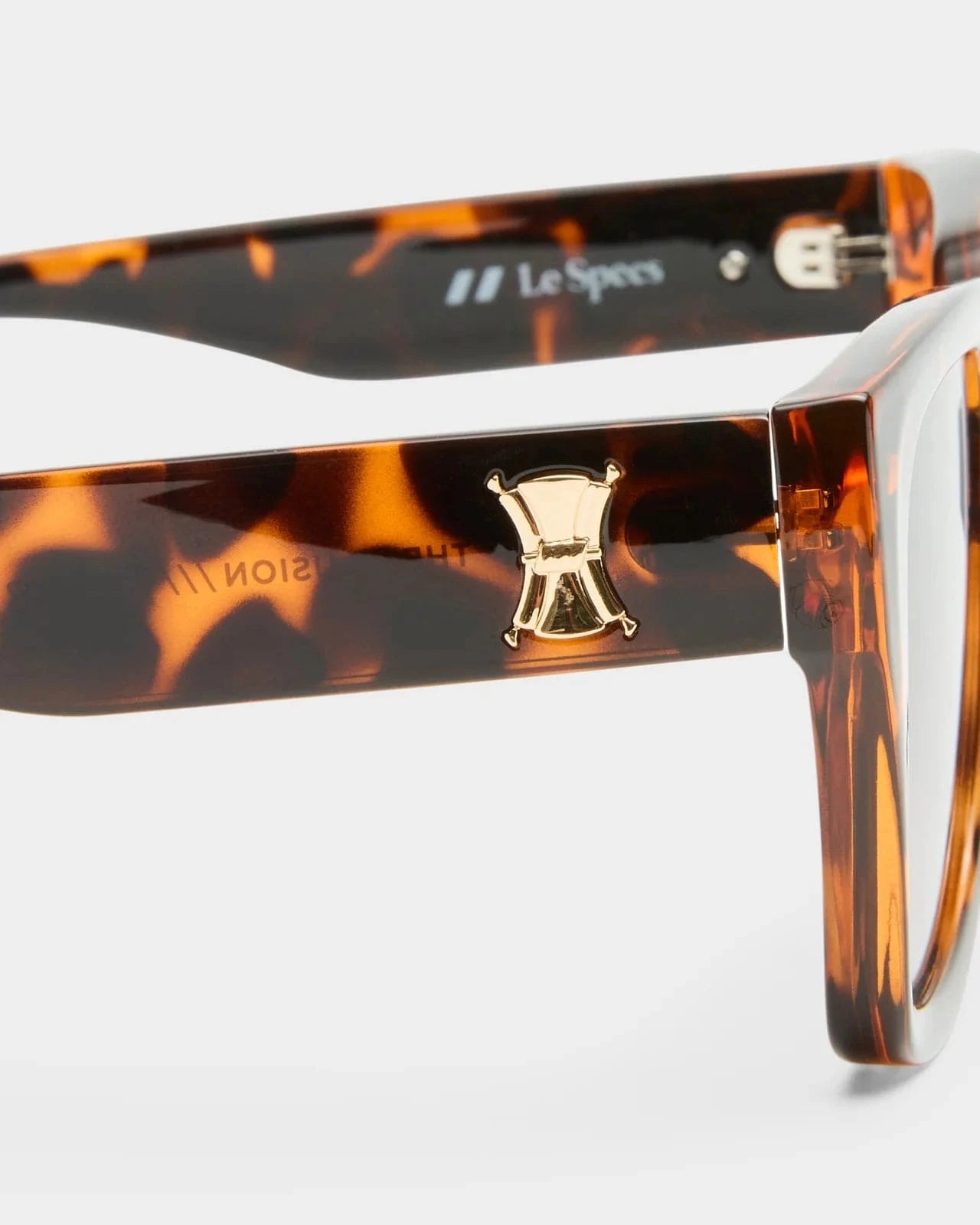 Le Specs The Illusion Sunnies - Tort LSP2552220 Le Specs Lunita Sunnies - Tort Smokey Brown Splash Swimwear Sunnies 9324976430793
