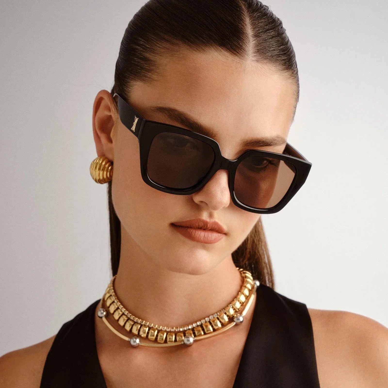 Le Specs The Illusion Sunnies - Tort LSP2552220 Le Specs Lunita Sunnies - Tort Smokey Brown Splash Swimwear Sunnies 9324976430793