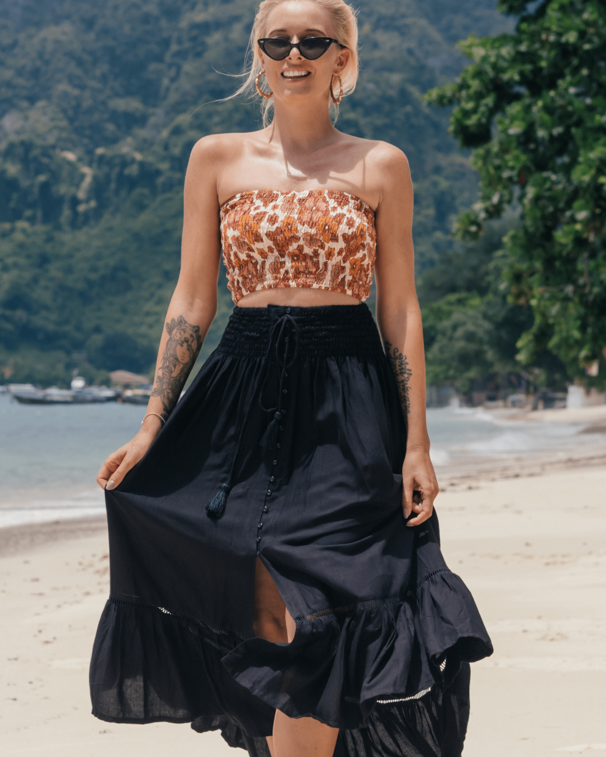 Lulu & Bird Wayfarer Skirt - Black Lulu & Bird Lorena Skirt w/Tassel - Black Splash Swimwear Skirts O/S 1000006013