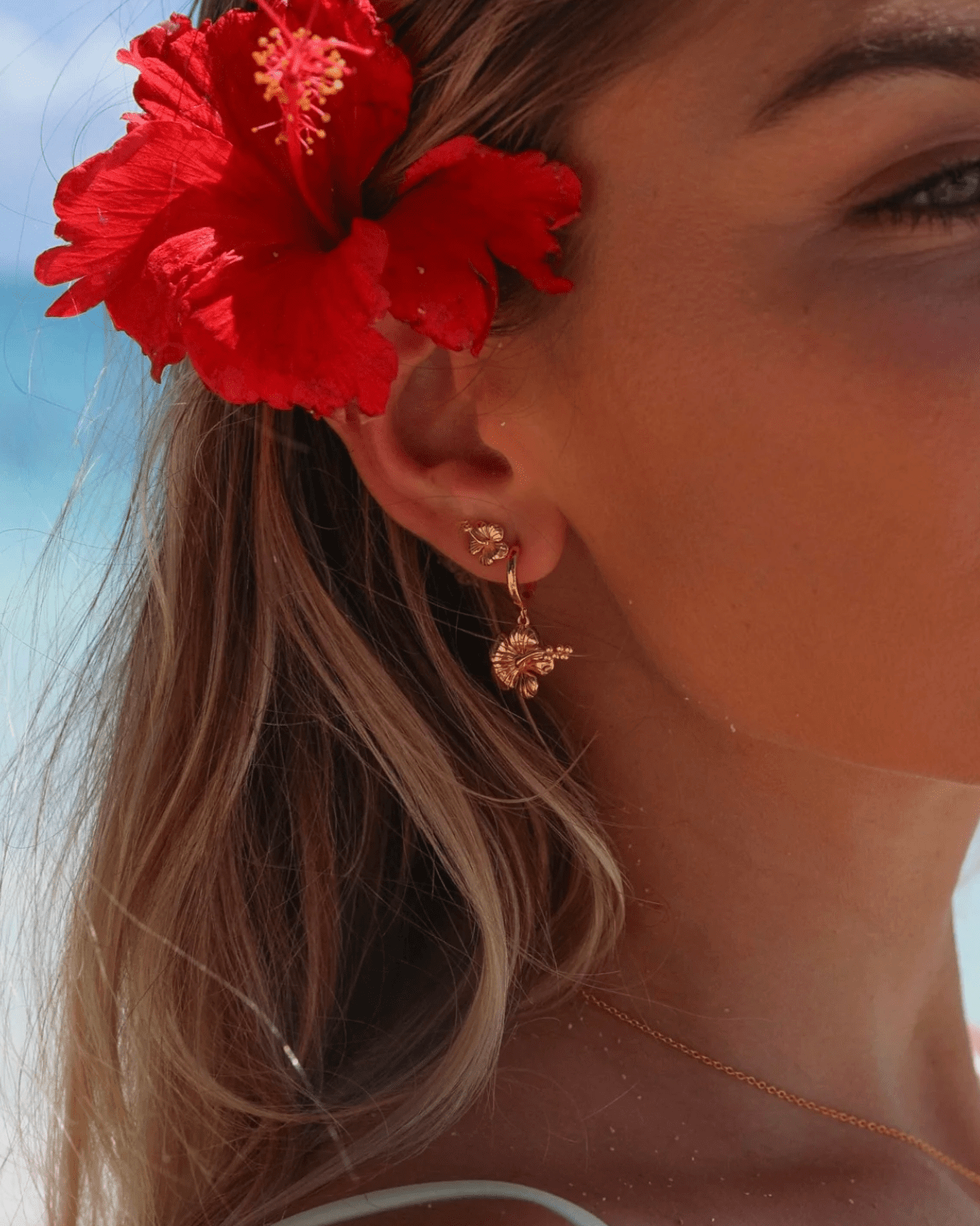 Malakai The Label Hibiscus Studs Hibiscus Studs Splash Swimwear Accessories