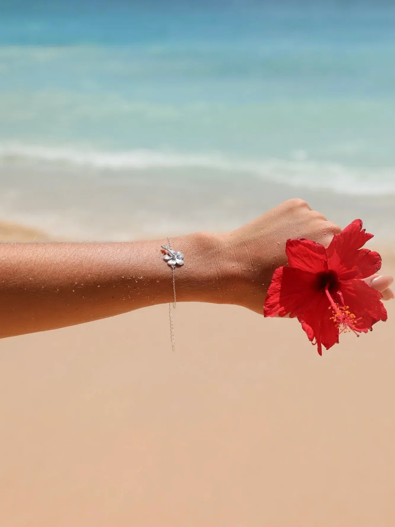 Malakai The Label Malakai Hibiscus Bracelet Malakai Hibiscus Bracelet Splash Swimwear Accessories