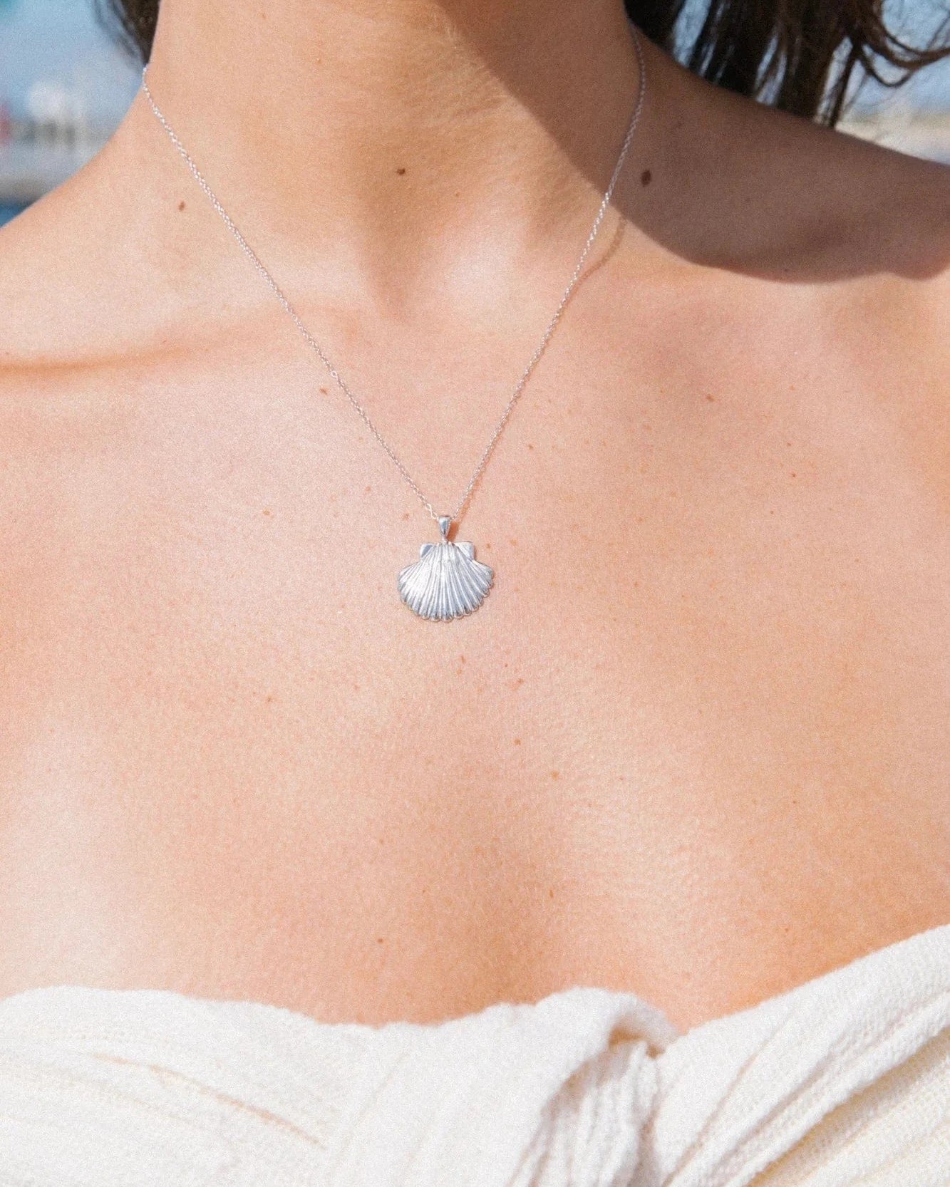Malakai The Label Sun Shell Necklace Sun Shell Necklace Splash Swimwear Accessories