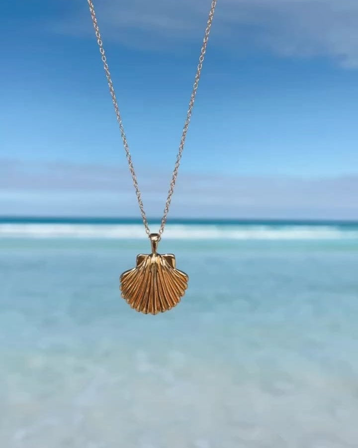 Malakai The Label Sun Shell Necklace SSN-111-GLD Splash Swimwear Accessories 02977443