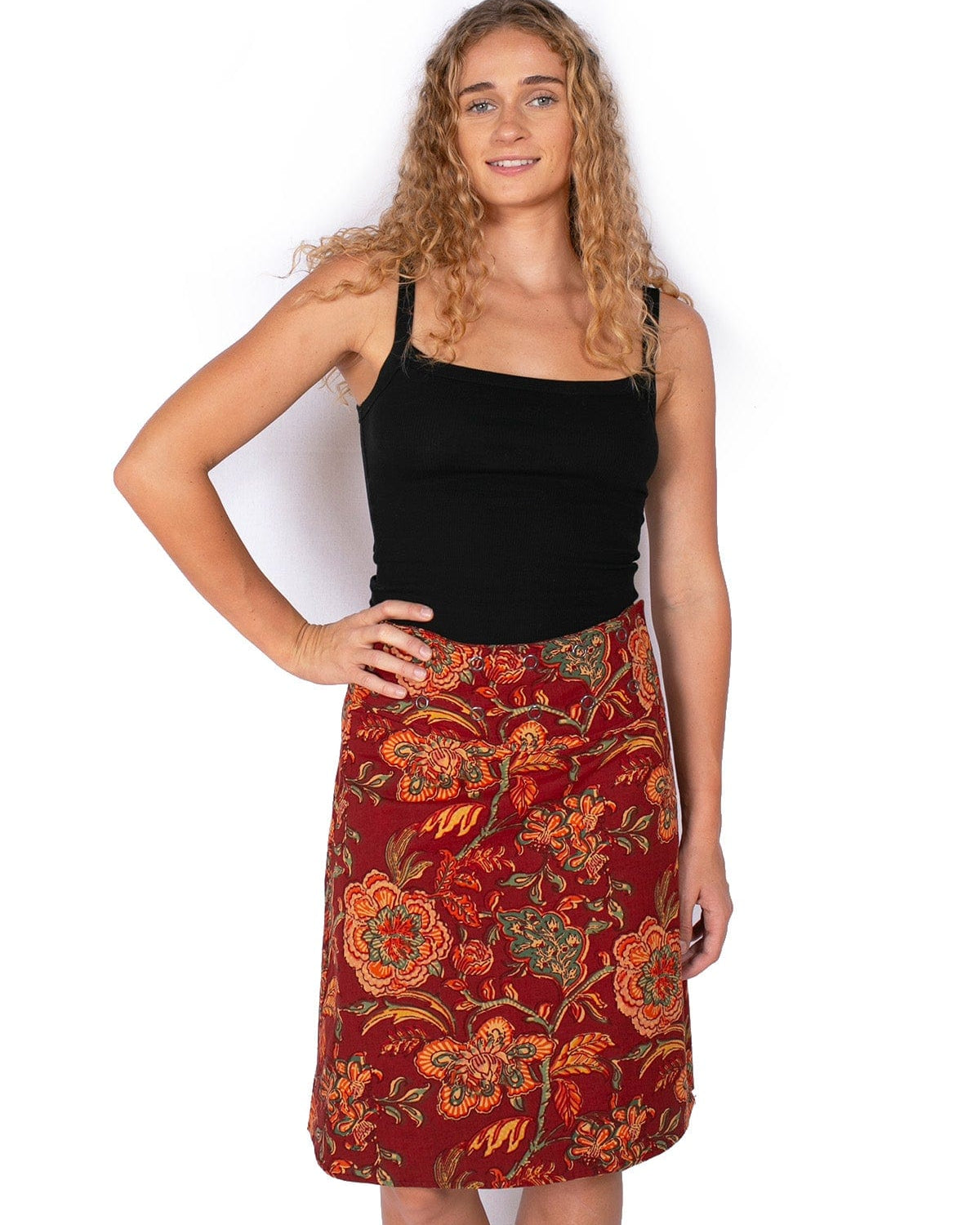 OM Designs Om Design Chameleon Reversible Skirt - Burgundy Dreams/Forest Dreams Om Design Chameleon Reversible Skirt - Burgundy Dreams/Forest Dreams Splash Swimwear Womens Clothing O/S 1000023739