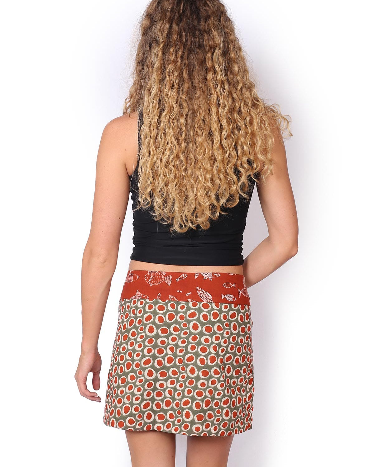 OM Designs OM Designs Liti Reversible Skirt - Thar Desert/Spiral Green OM Designs Liti Reversible Skirt - Thar Desert/Spiral Green Splash Swimwear Skirt O/S 1000030826