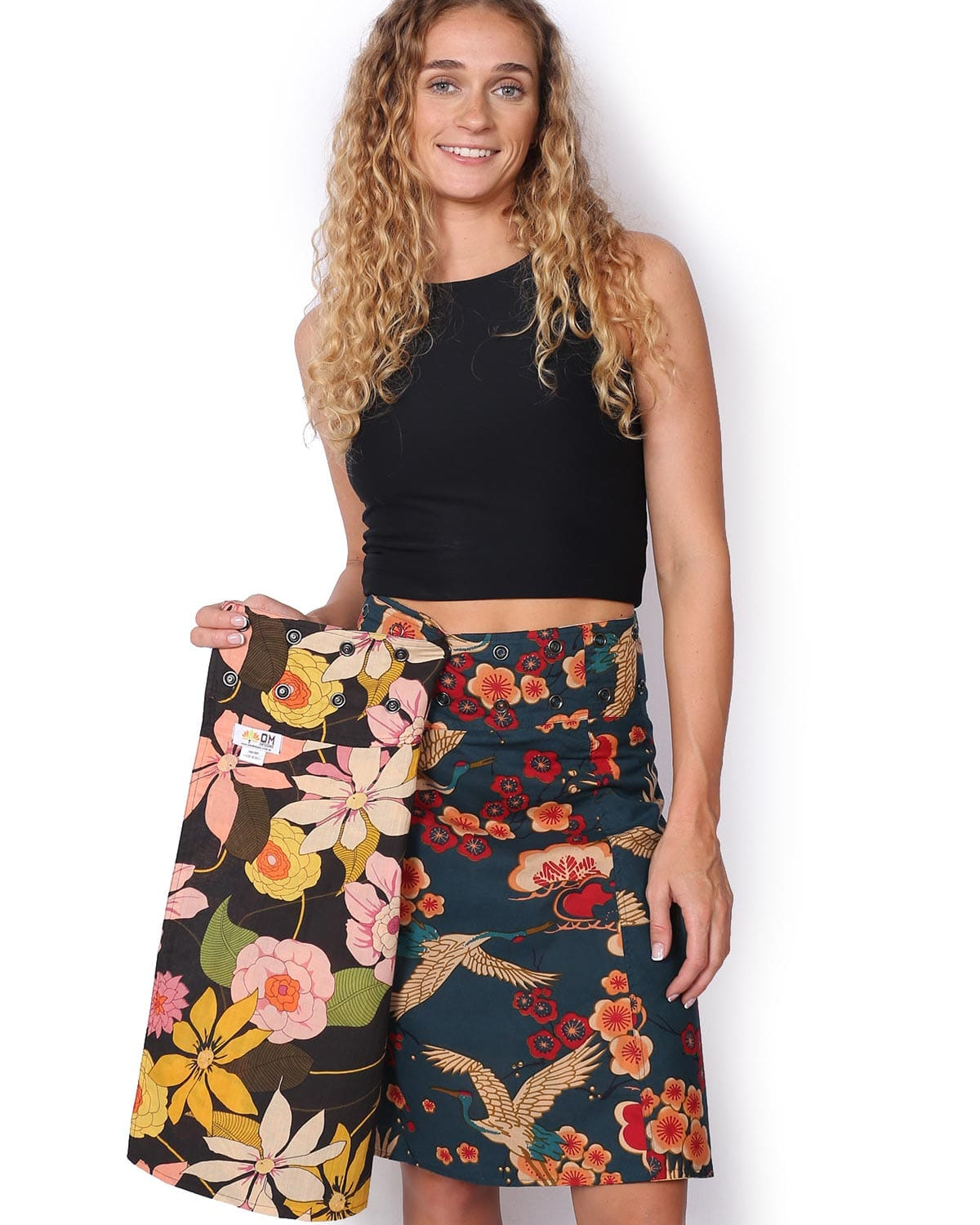 OM Designs OM Designs Reversible Chameleon Skirt - Exotic Vibes/Cherry Blossom Cranes OM Designs Reversible Chameleon Skirt - Exotic Vibes/Cherry Blossom Cranes Splash Swimwear Skirt O/S 1000030821