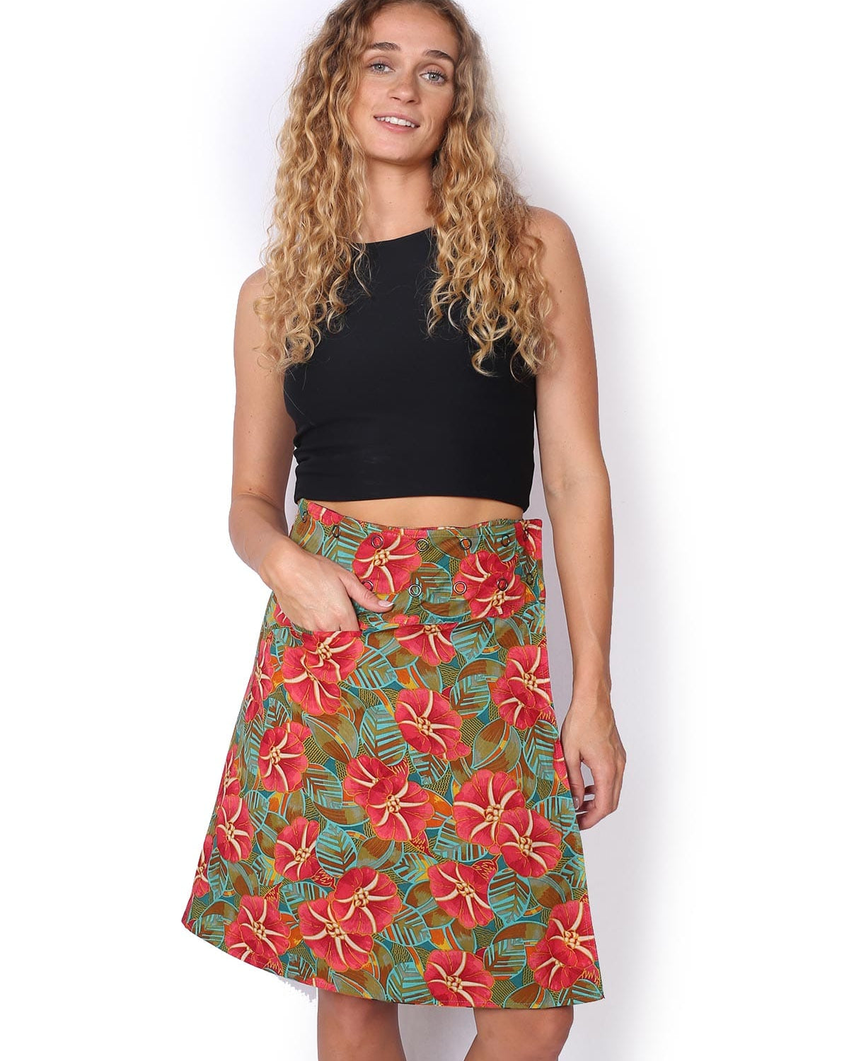 OM Designs OM Designs Reversible Chameleon Skirt - Poppy Orange/Hibiscus OM Designs Reversible Chameleon Skirt - Poppy Orange/Hibiscus Splash Swimwear Skirt O/S 1000030824