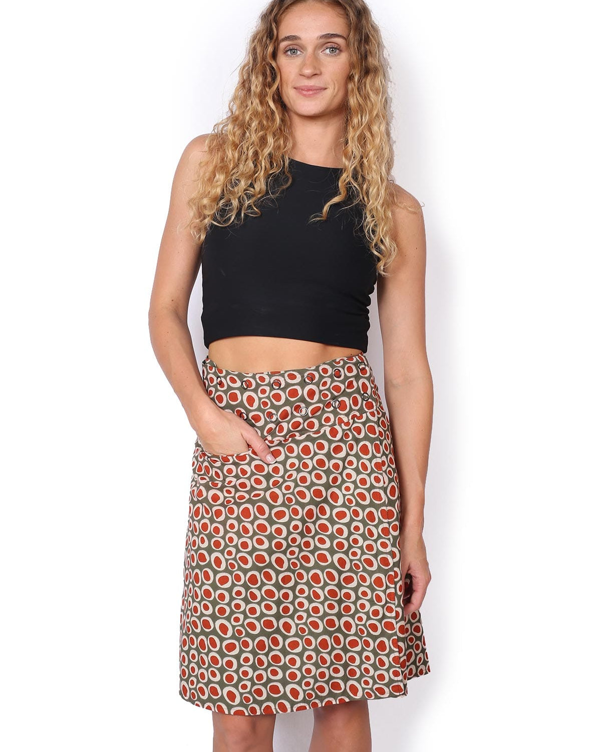 OM Designs OM Designs Reversible Chameleon Skirt - Thar Desert/Spiral Green OM Designs Reversible Chameleon Skirt - Thar Desert/Spiral Green Splash Swimwear Skirt O/S 1000030822