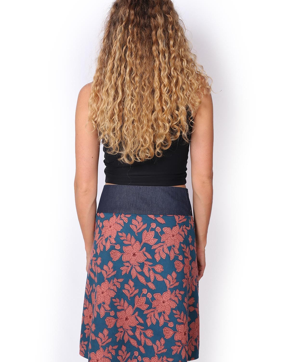 OM Designs OM Designs Reversible New Energy Skirt Long - Strawberry Musk/Bali Raya OM Designs Reversible New Energy Skirt Long - Strawberry Musk/Bali Raya Splash Swimwear Skirt O/S 1000030830