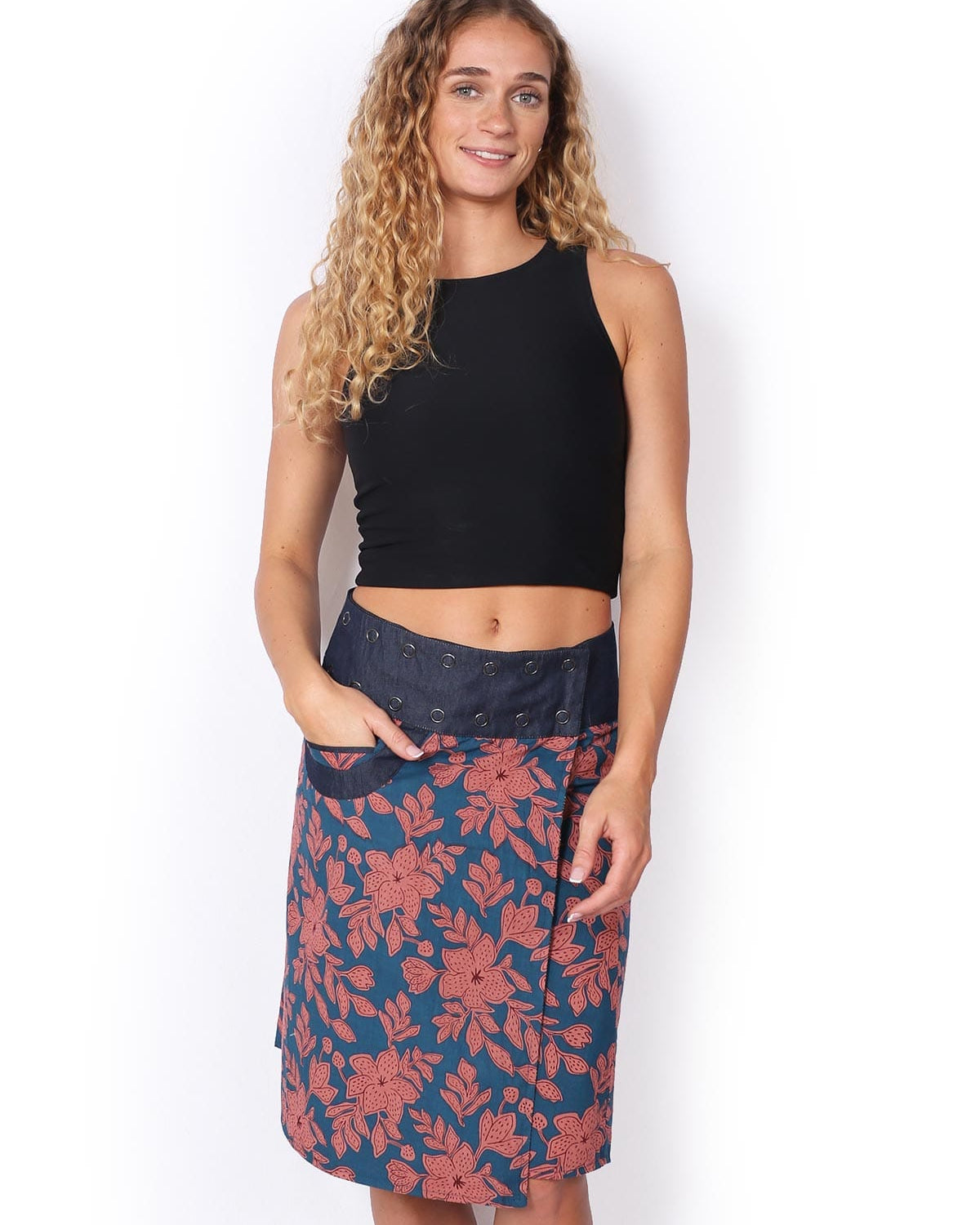 OM Designs OM Designs Reversible New Energy Skirt Long - Strawberry Musk/Bali Raya OM Designs Reversible New Energy Skirt Long - Strawberry Musk/Bali Raya Splash Swimwear Skirt O/S 1000030830