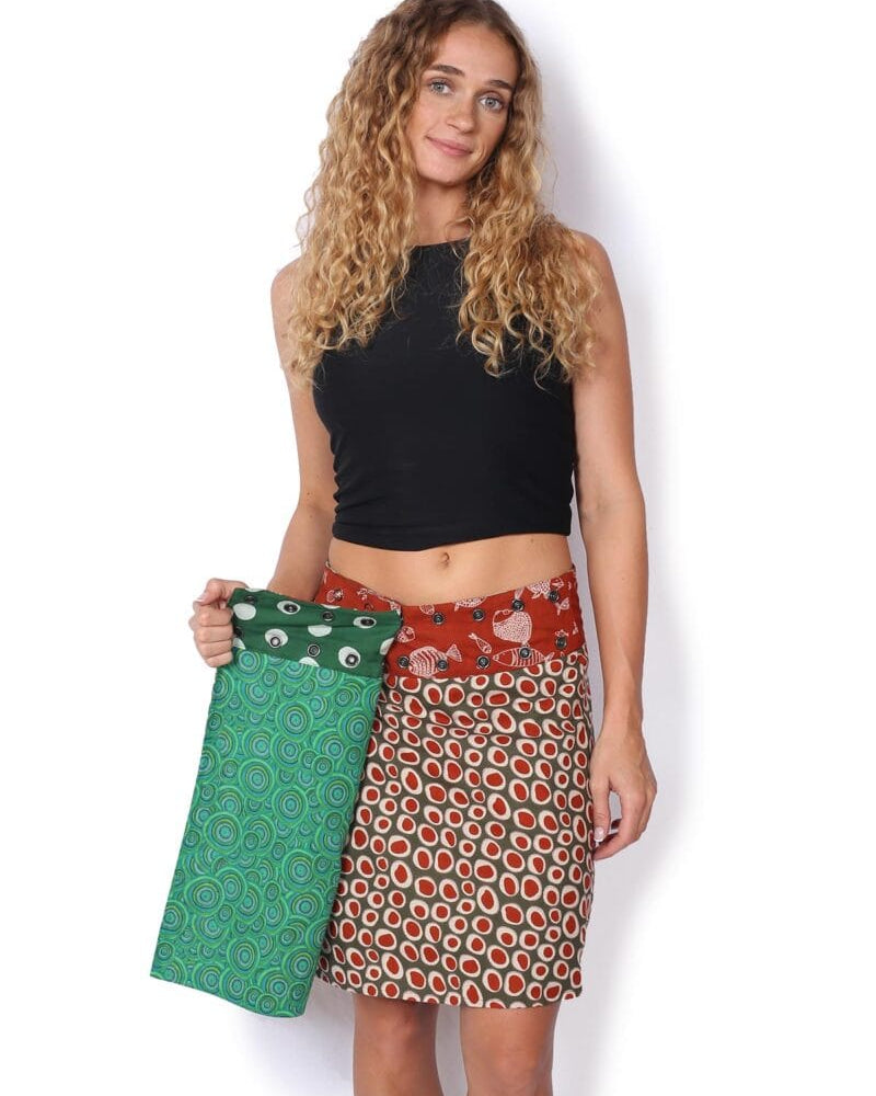 OM Designs OM Designs Reversible New Energy Skirt Short - Thar Desert/Spiral Green OM Designs Reversible New Energy Skirt Short - Thar Desert/Spiral Green Splash Swimwear Skirt O/S 1000030816