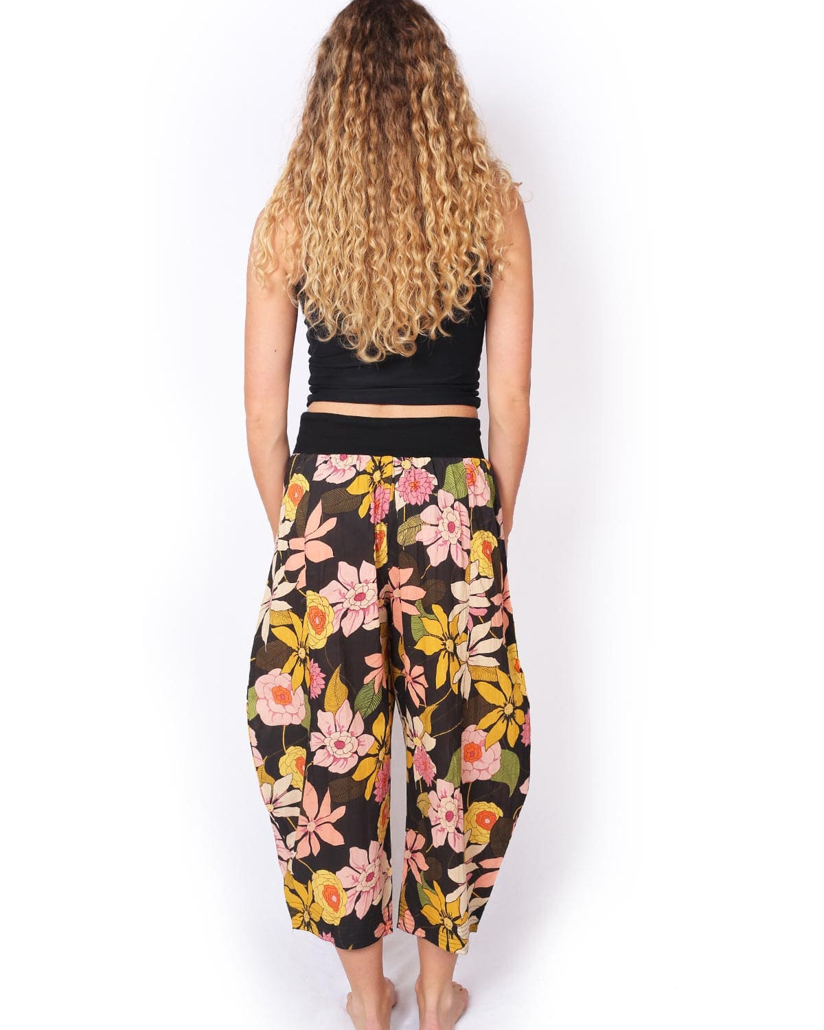 OM Designs OM Designs Yoga Pants - Exotic Vibes OM Designs Yoga Pants - Exotic Vibes Splash Swimwear Womens Pants