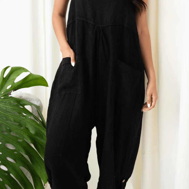 Portofino Portofino Jovie Baggy Linen Jumpsuit Portofino Jovie Baggy Linen Jumpsuit Splash Swimwear Playsuits & Jumpsuits Black / O/S