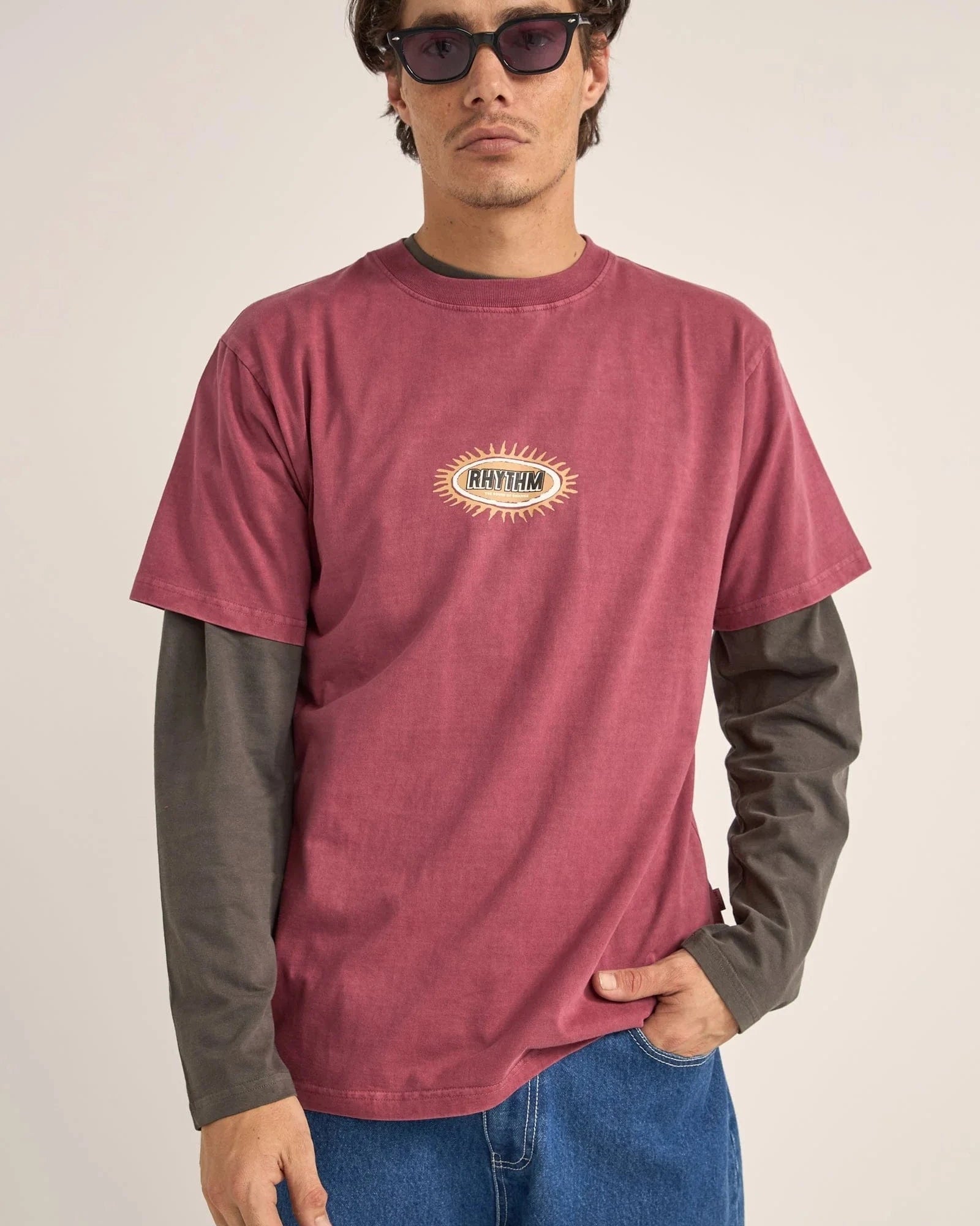 Rhythm Mens Ellipse Sun SS T-Shirt - Merlot Rhythm Ellipse Sun SS T-Shirt - Merlot Splash Swimwear Mens