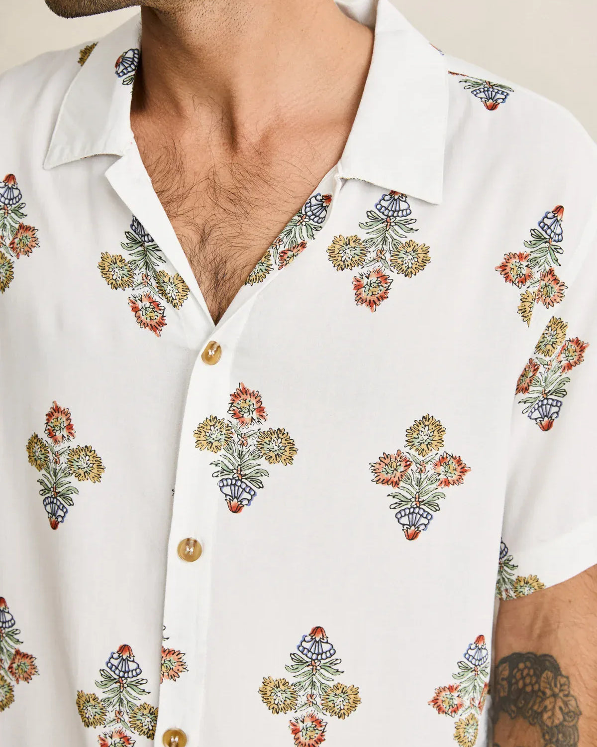 Rhythm Mens Rhythm Bouquet SS Shirt - Natural Rhythm Bouquet SS Shirt - Natural Splash Swimwear Mens Shirt