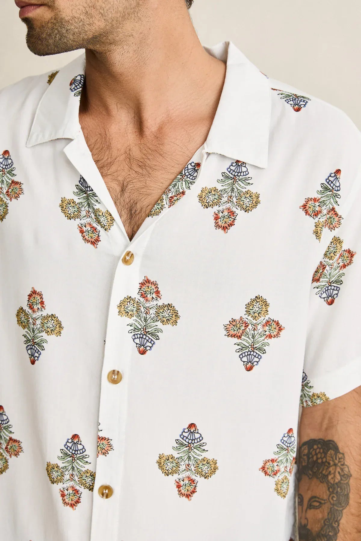 Rhythm Mens Rhythm Bouquet SS Shirt - Natural Rhythm Bouquet SS Shirt - Natural Splash Swimwear Mens Shirt