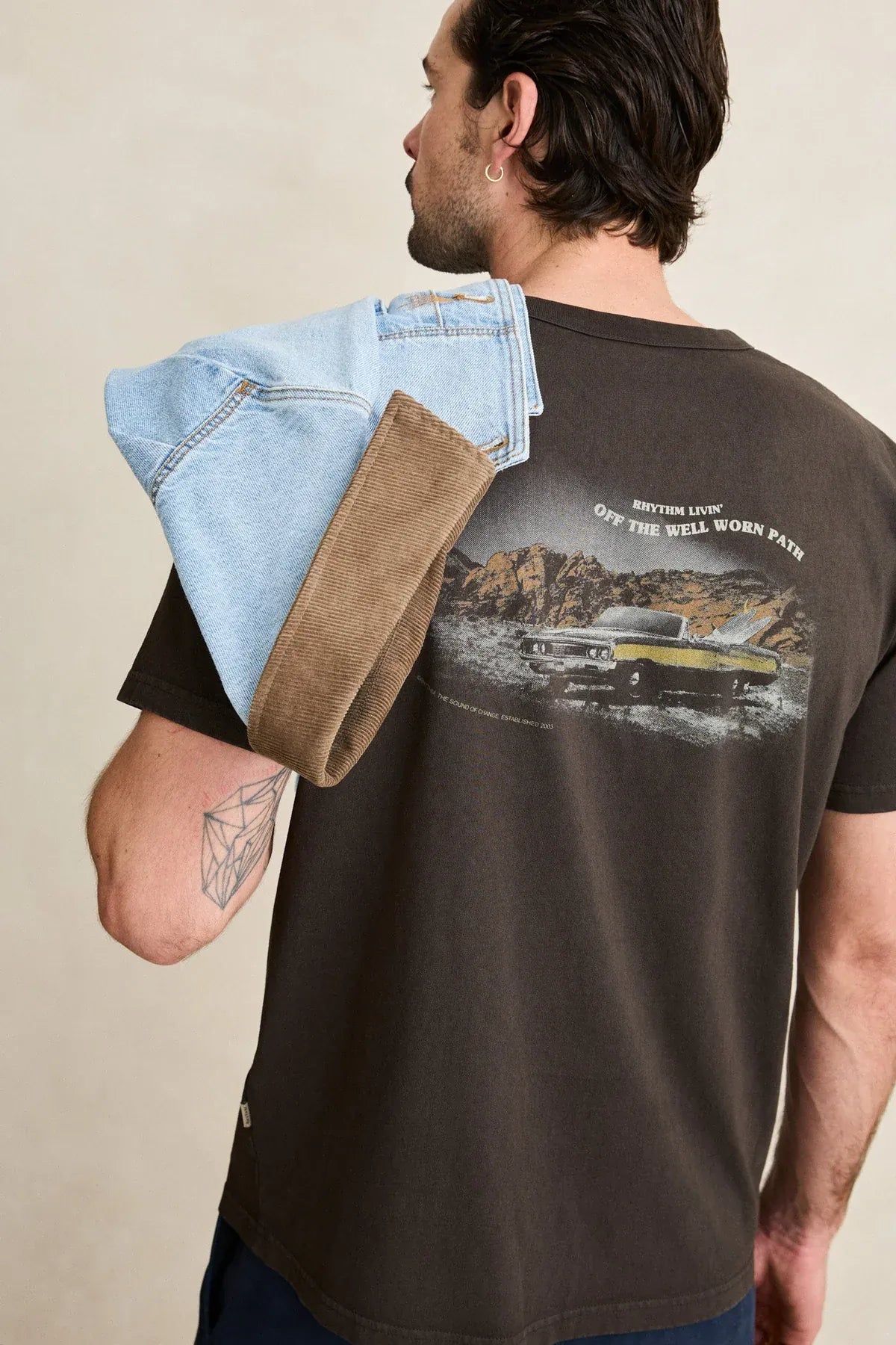 Rhythm Mens Rhythm Mens Heading West Vintage SS T-shirt - Black Rhythm Mens Heading West Vintage SS T-shirt - Black Splash Swimwear Mens Tee