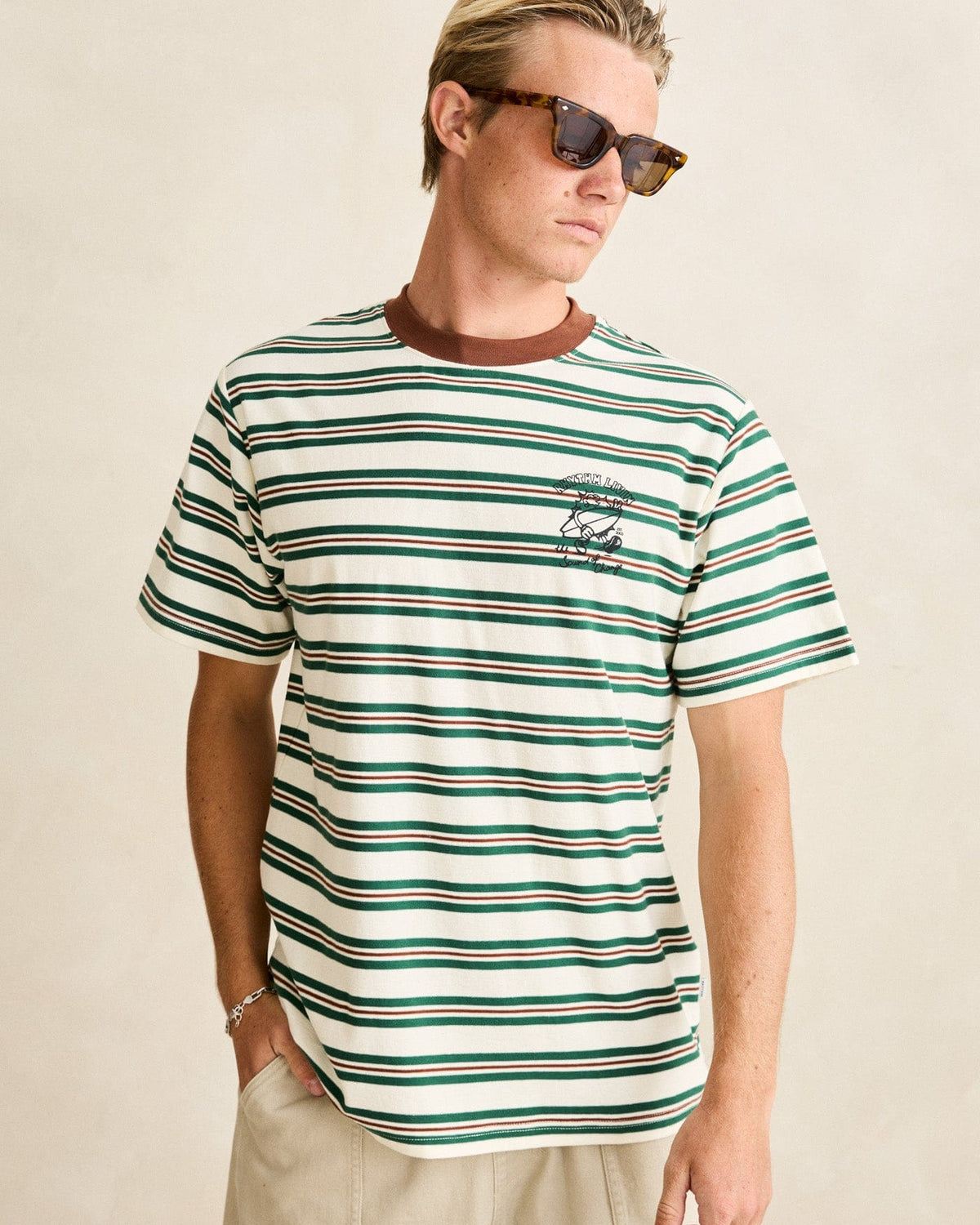 Rhythm Mens Rhythm Mens Peace Sun Vintage Stripe SS T-Shirt - White Rhythm Mens Peace Sun Vintage Stripe SS T-Shirt White Splash Swimwear Mens Tee