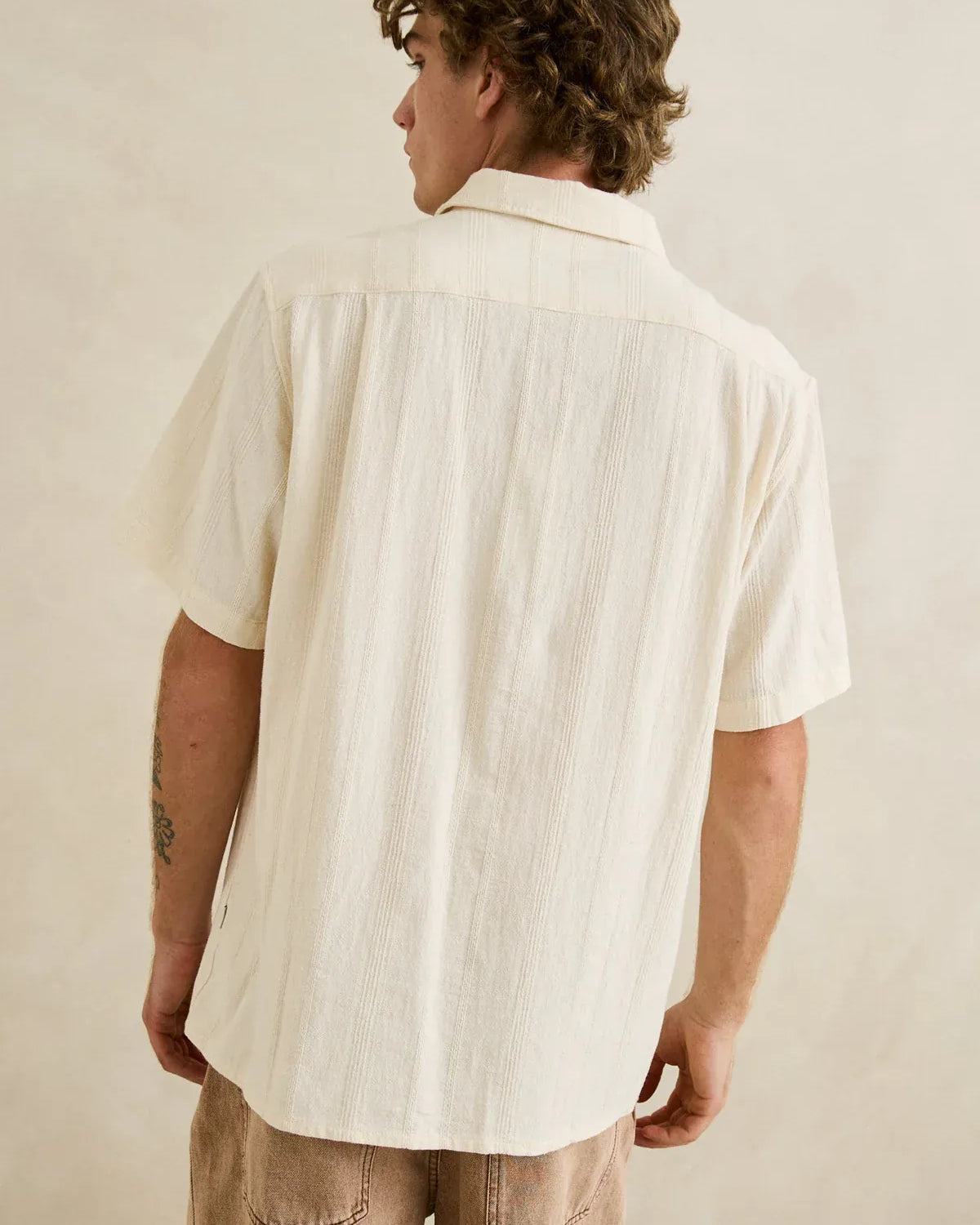 Rhythm Mens Rhythm Mens Sundown SS Shirt - Natural Rhythm Mens Sundown SS Shirt - Natural Splash Swimwear Mens Shirt