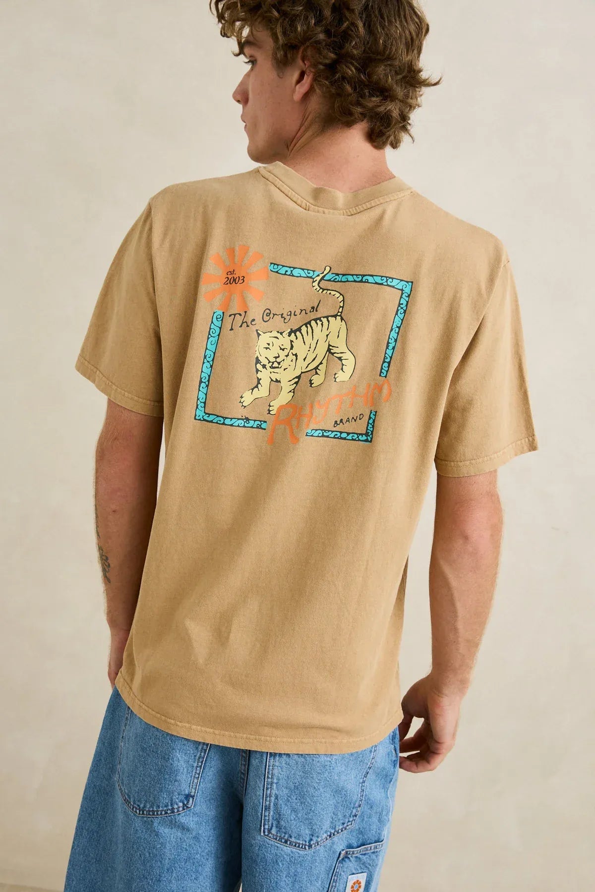 Rhythm Mens Rhythm Mens Tiger Vintage SS T-shirt - Sand Rhythm Mens Tiger Vintage SS T-shirt - Sand Splash Swimwear Mens Tee