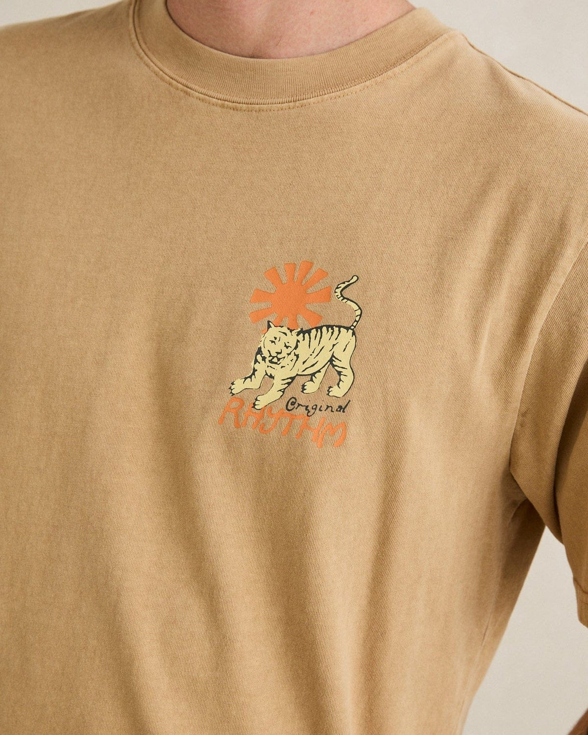 Rhythm Mens Rhythm Mens Tiger Vintage SS T-shirt - Sand Rhythm Mens Tiger Vintage SS T-shirt - Sand Splash Swimwear Mens Tee