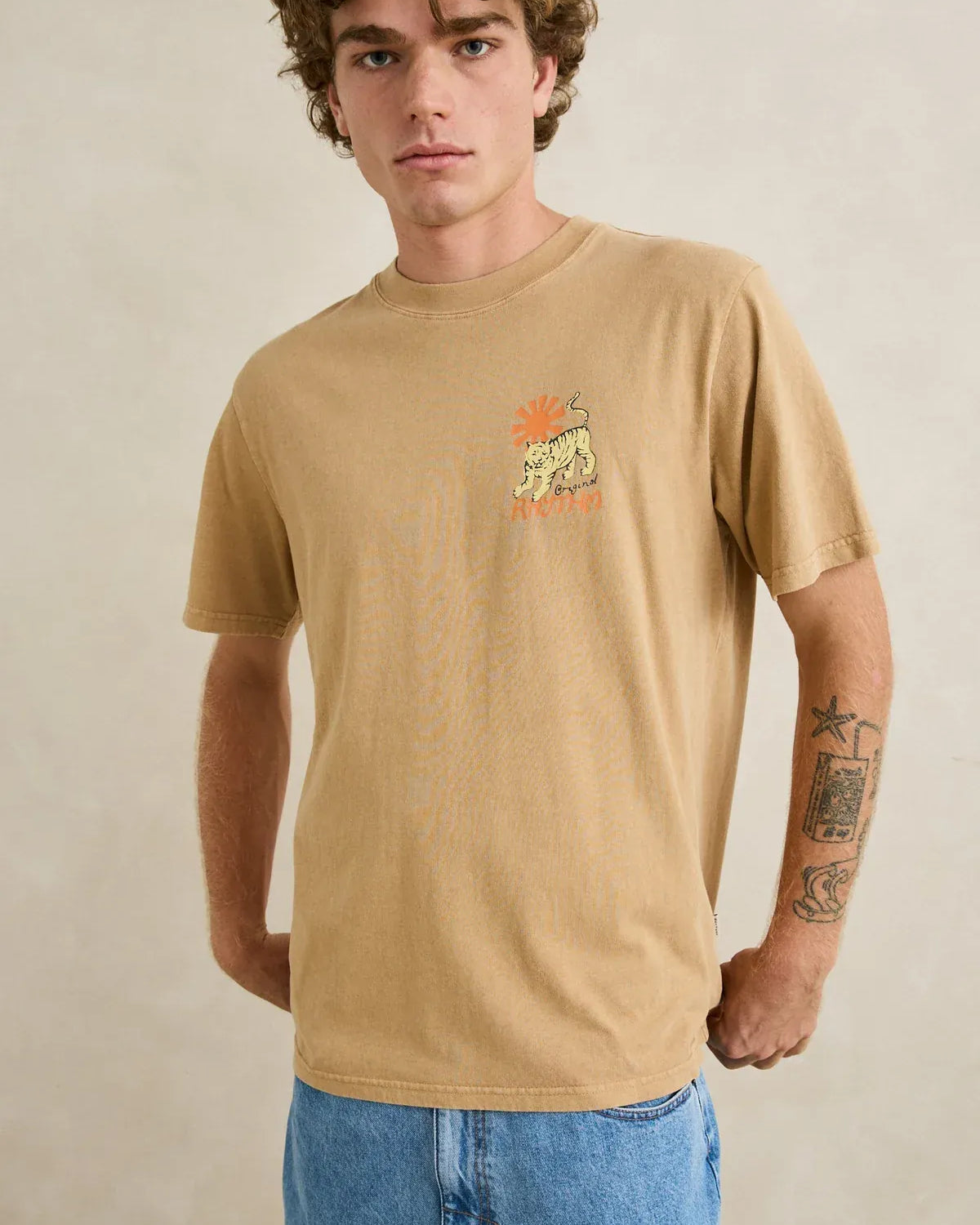 Rhythm Mens Rhythm Mens Tiger Vintage SS T-shirt - Sand Rhythm Mens Tiger Vintage SS T-shirt - Sand Splash Swimwear Mens Tee
