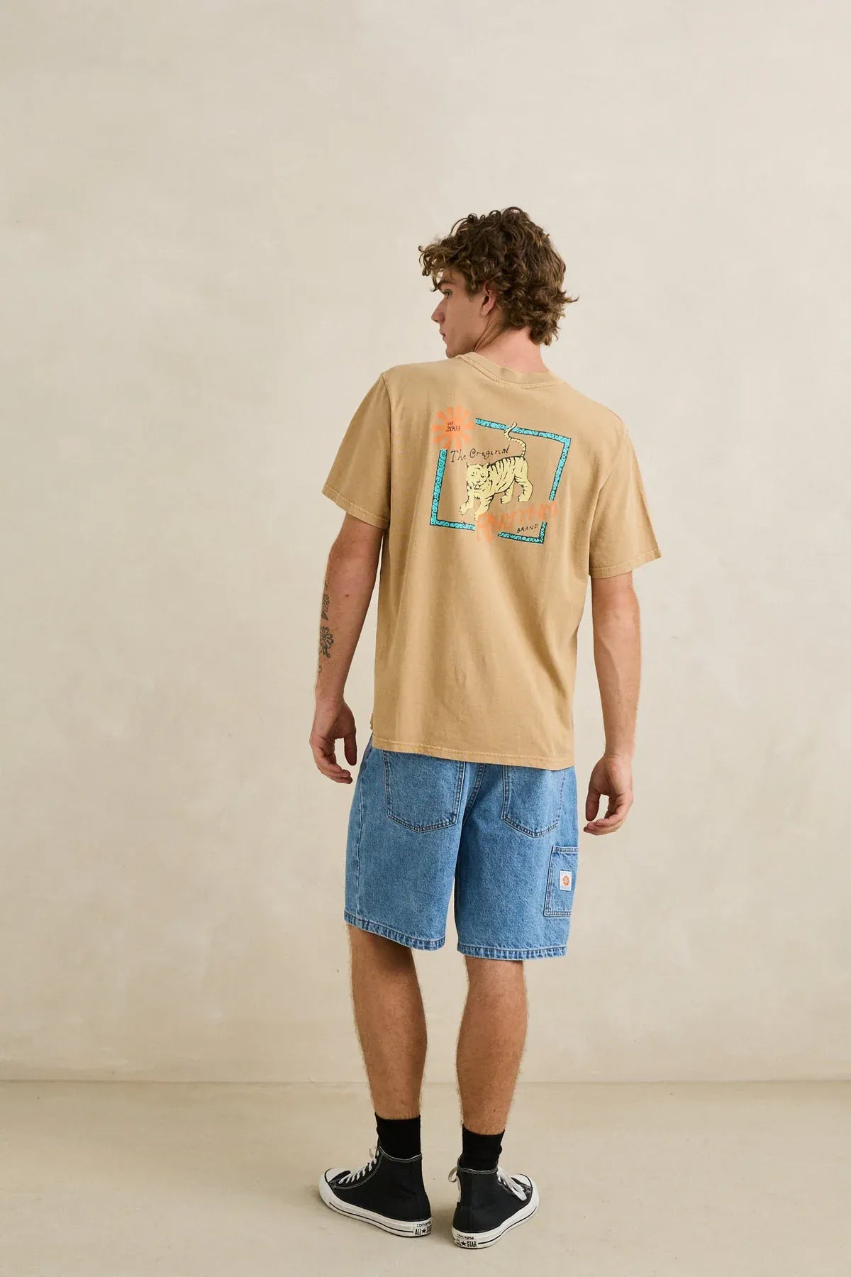 Rhythm Mens Rhythm Mens Tiger Vintage SS T-shirt - Sand Rhythm Mens Tiger Vintage SS T-shirt - Sand Splash Swimwear Mens Tee