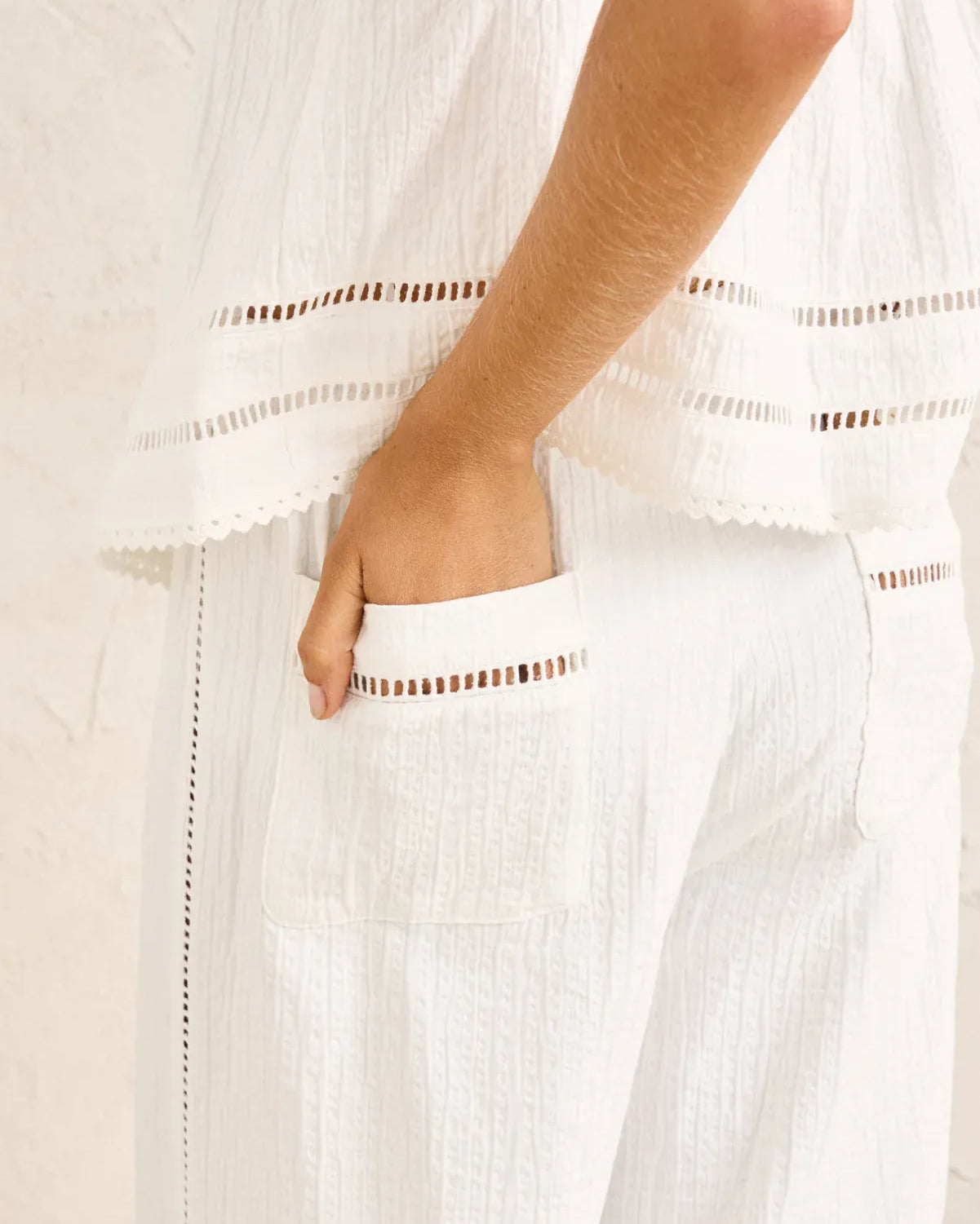 Rhythm Womens Rhythm Macy Scallop Pant - White Rhythm Macy Scallop Pant - White Splash Swimwear Womens Pants