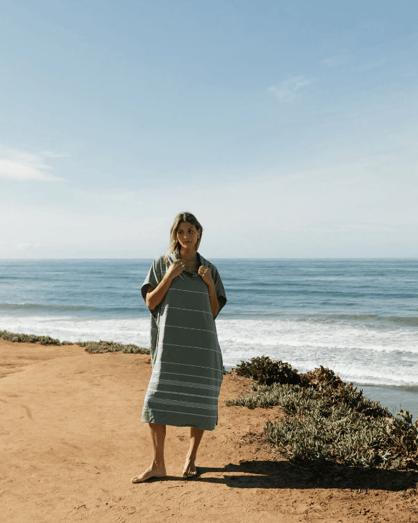 Sand Cloud Sand Cloud Classic Stripe Hooded Poncho Beach Towell - Hedge Green SCS25PON003HEGOS Sand Cloud Classic Stripe Hooded Poncho Beach Towell - Hedge Green Splash Swimwear