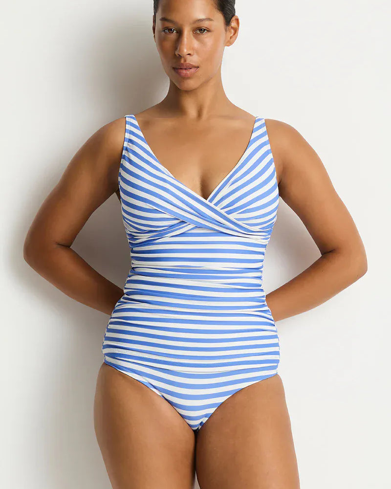 Sea Level Sea Level Amour Cross Front Multi Fit Singlet Top Sea Level Amour Cross Front Multi Fit Singlet Top Splash Swimwear Bikini Tops